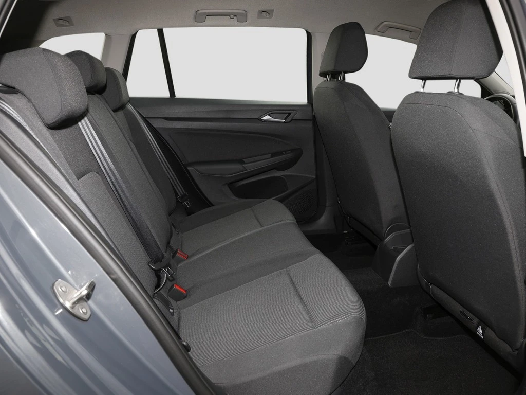Volkswagen-Golf-image-8
