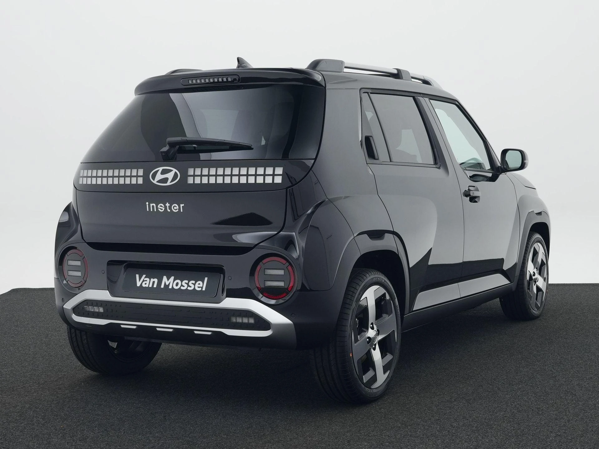 Hyundai-Inster-image-12
