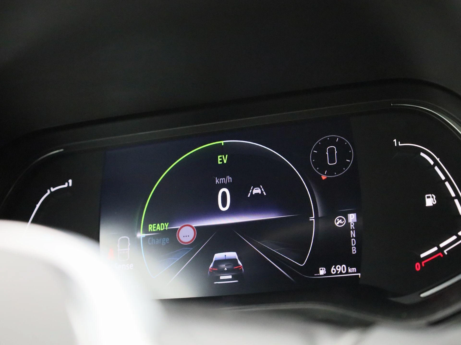 Renault-Clio-image-20