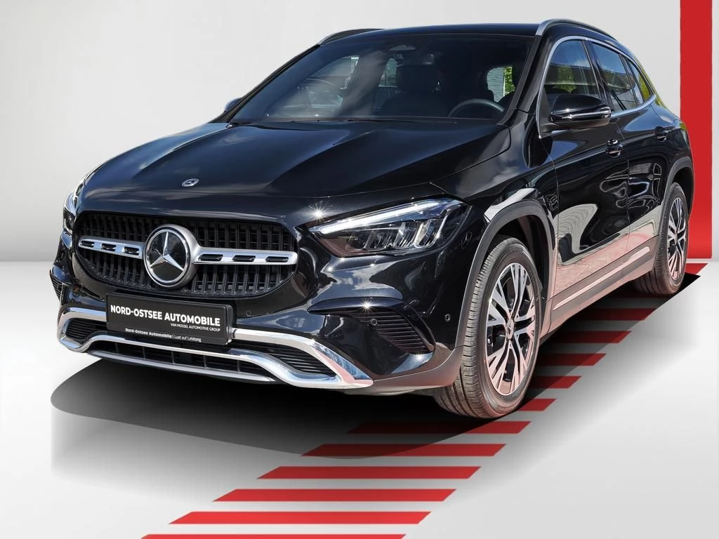 Mercedes-Benz-GLA-image-0