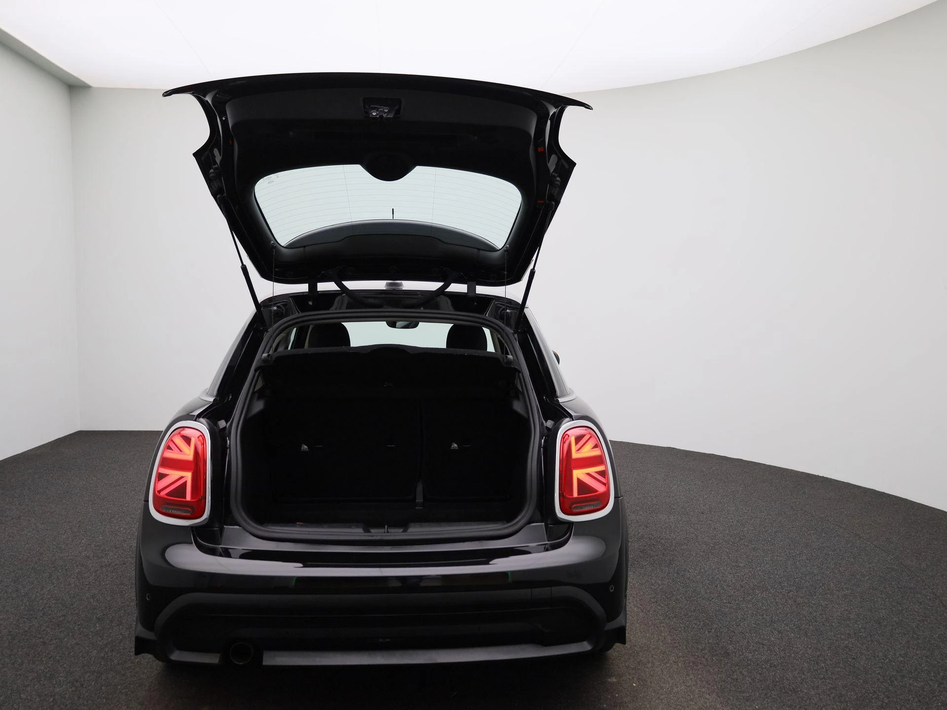 MINI-One-image-10