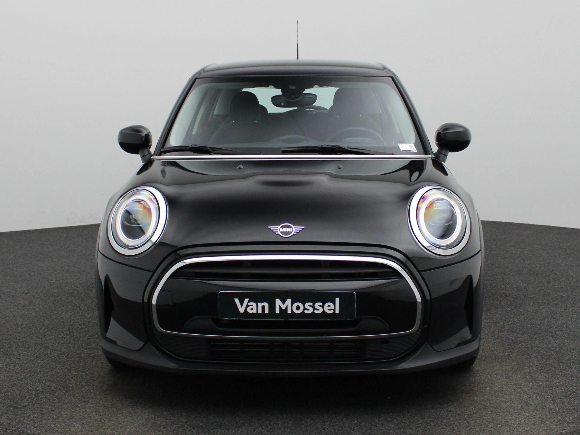 MINI-Cooper-image-2
