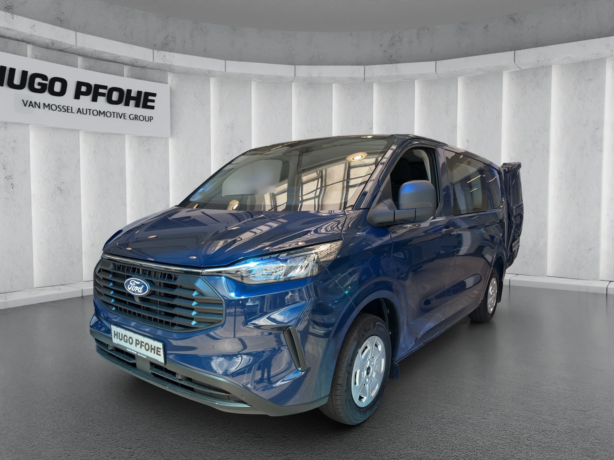 Ford-Transit Custom-image-0
