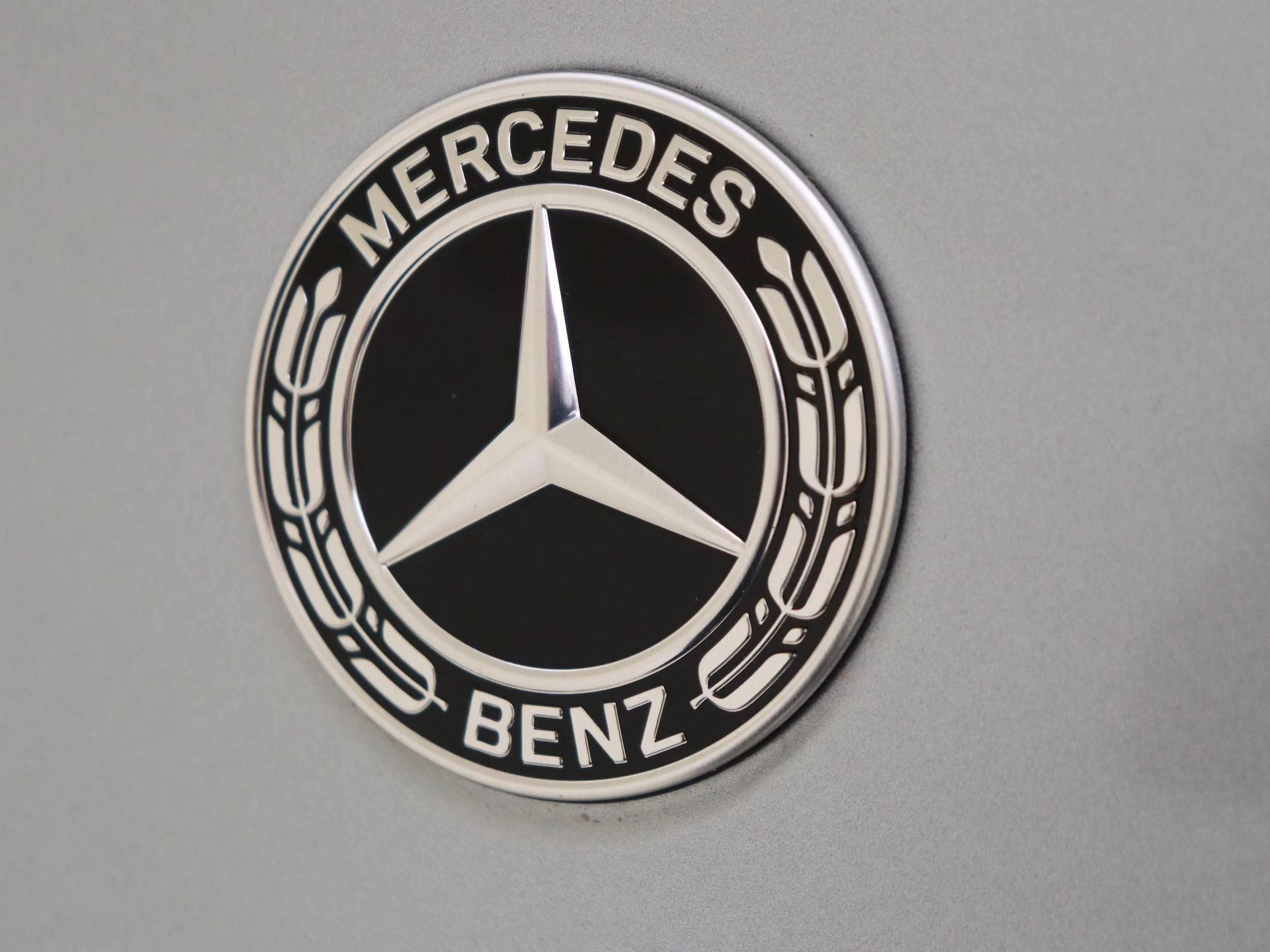 Mercedes-Benz A-Klasse 250 e Business Solution AMG