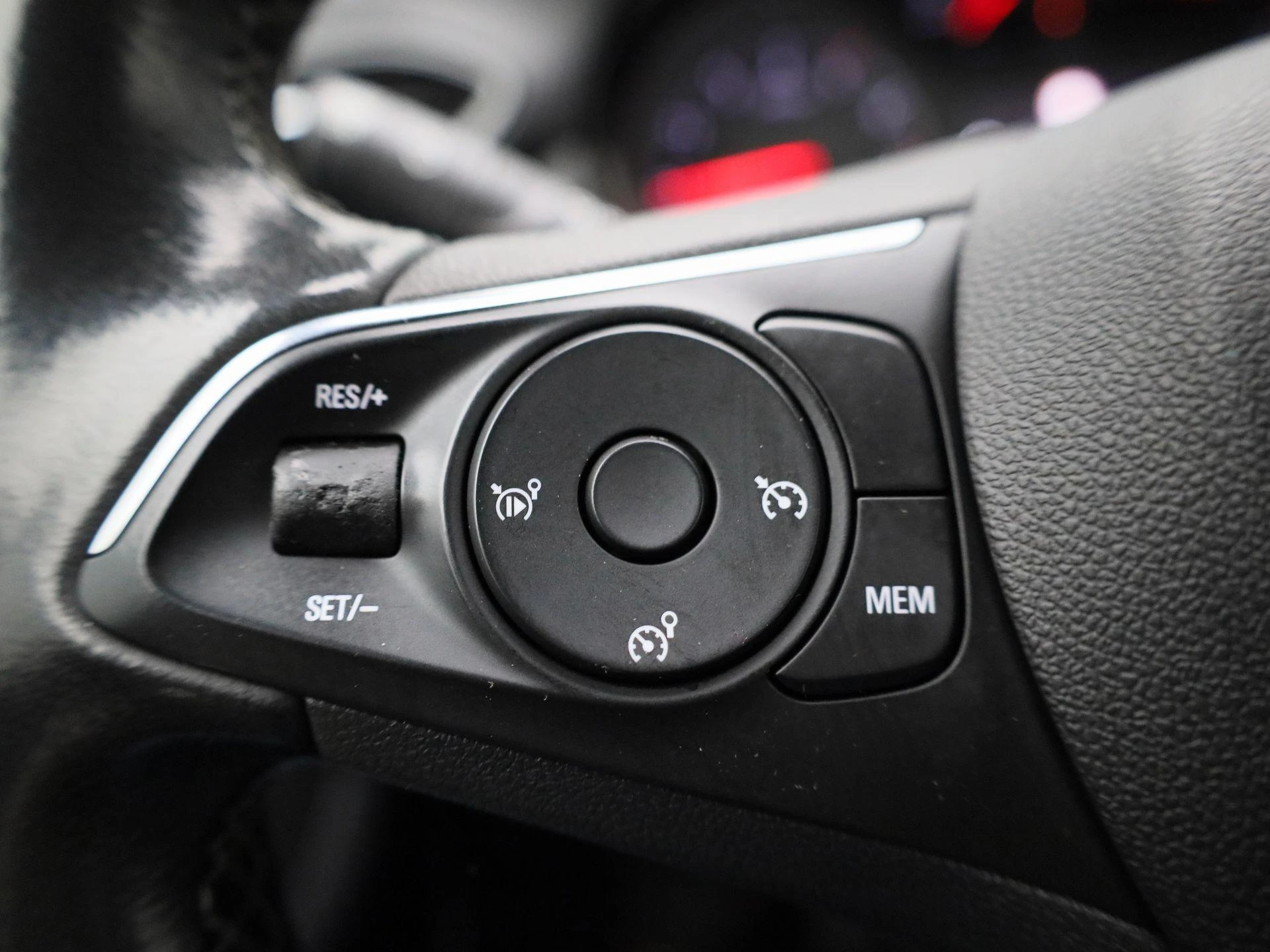 Opel-Crossland-image-19