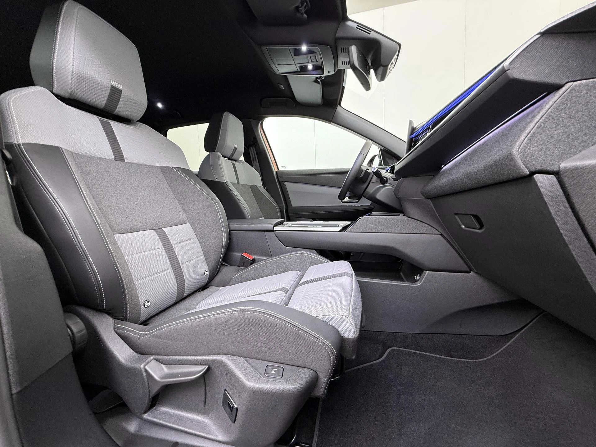 Opel-Grandland-image-30