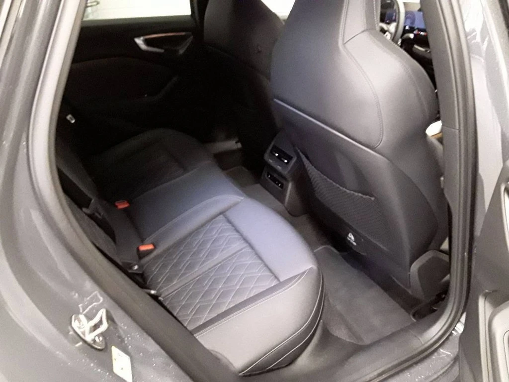 Audi-S5-image-5