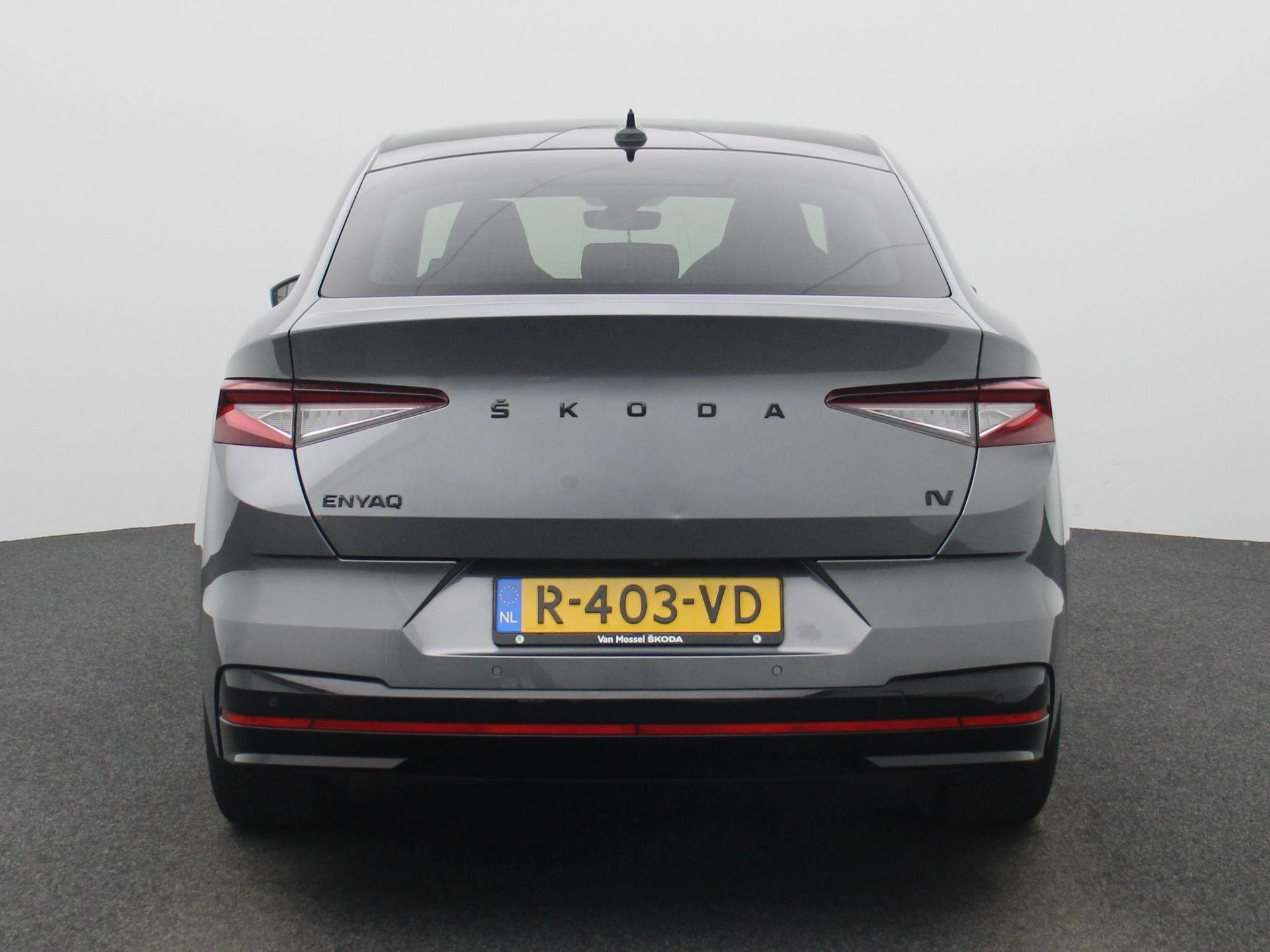 Škoda-Enyaq Coupe-image-4