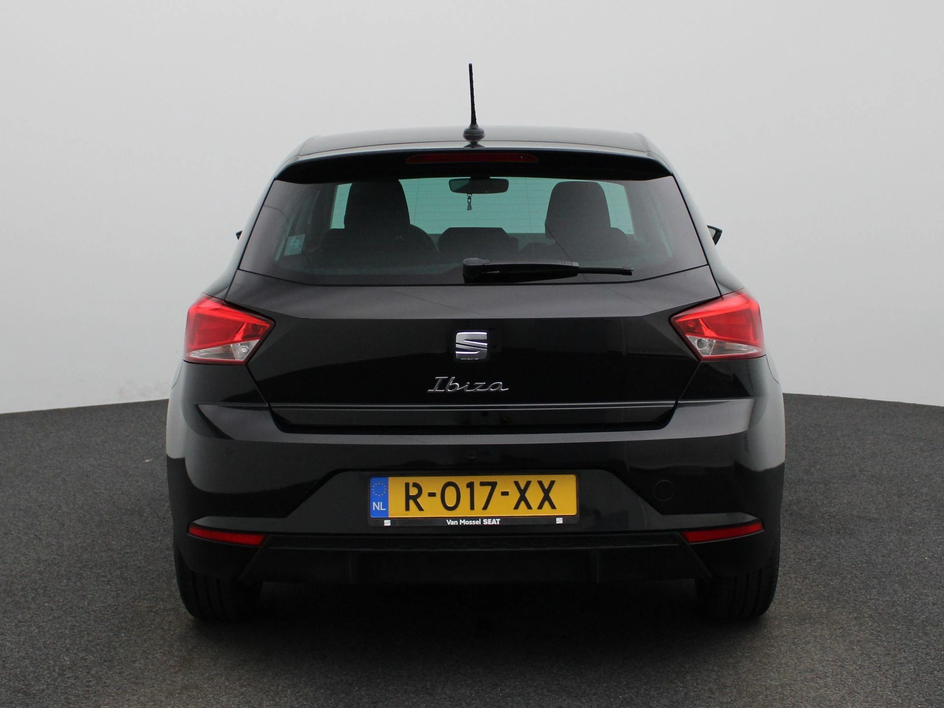 SEAT-Ibiza-image-4