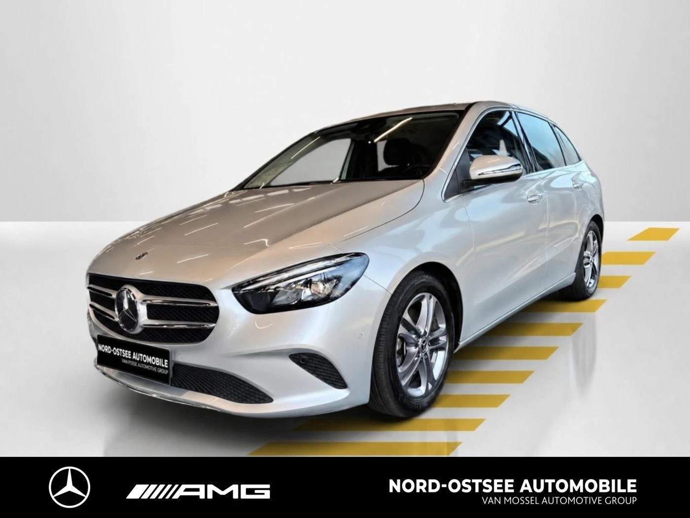 Mercedes-Benz-B-Klasse 220-image-0