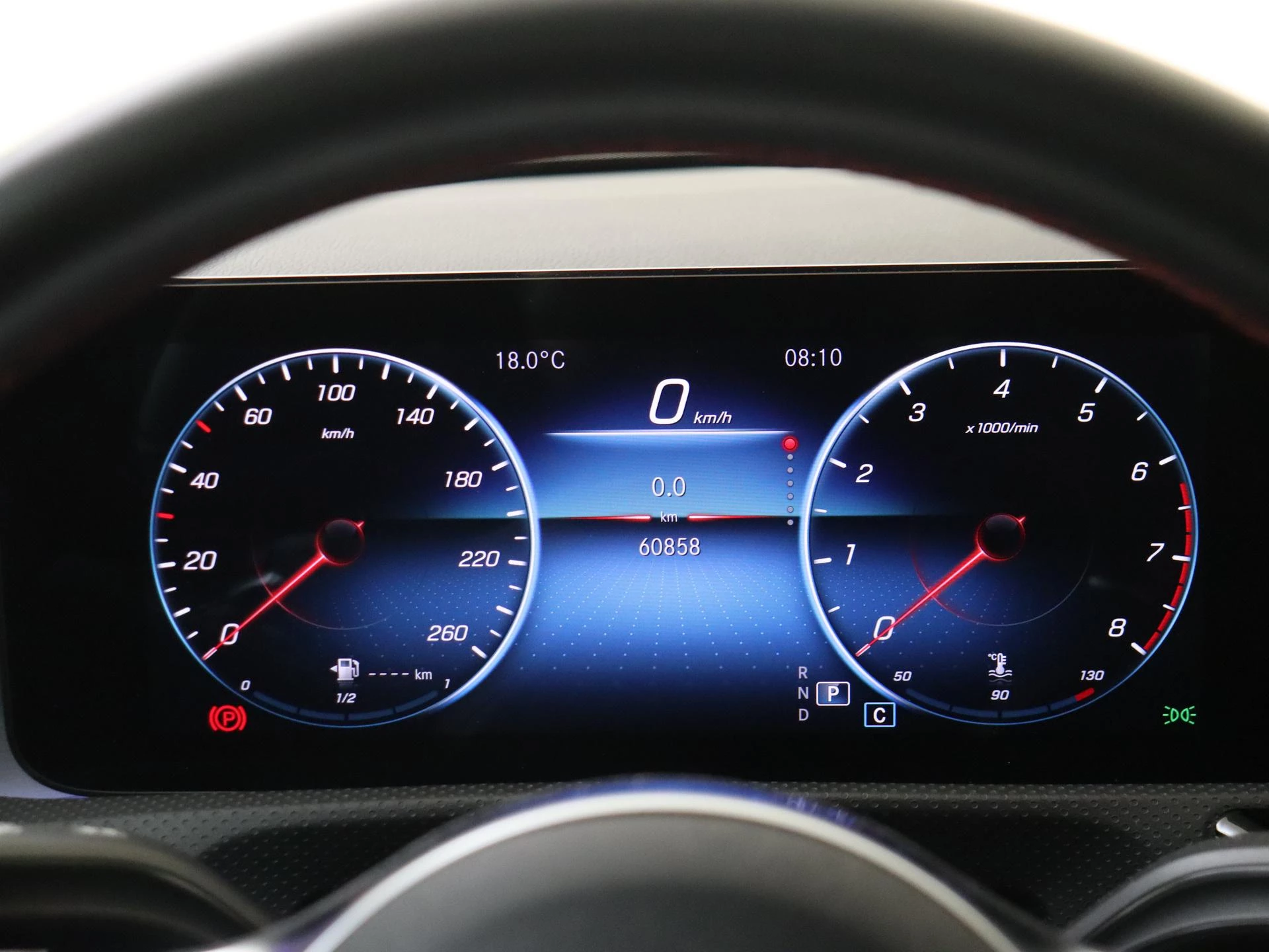 Mercedes-Benz-A-Klasse-image-11