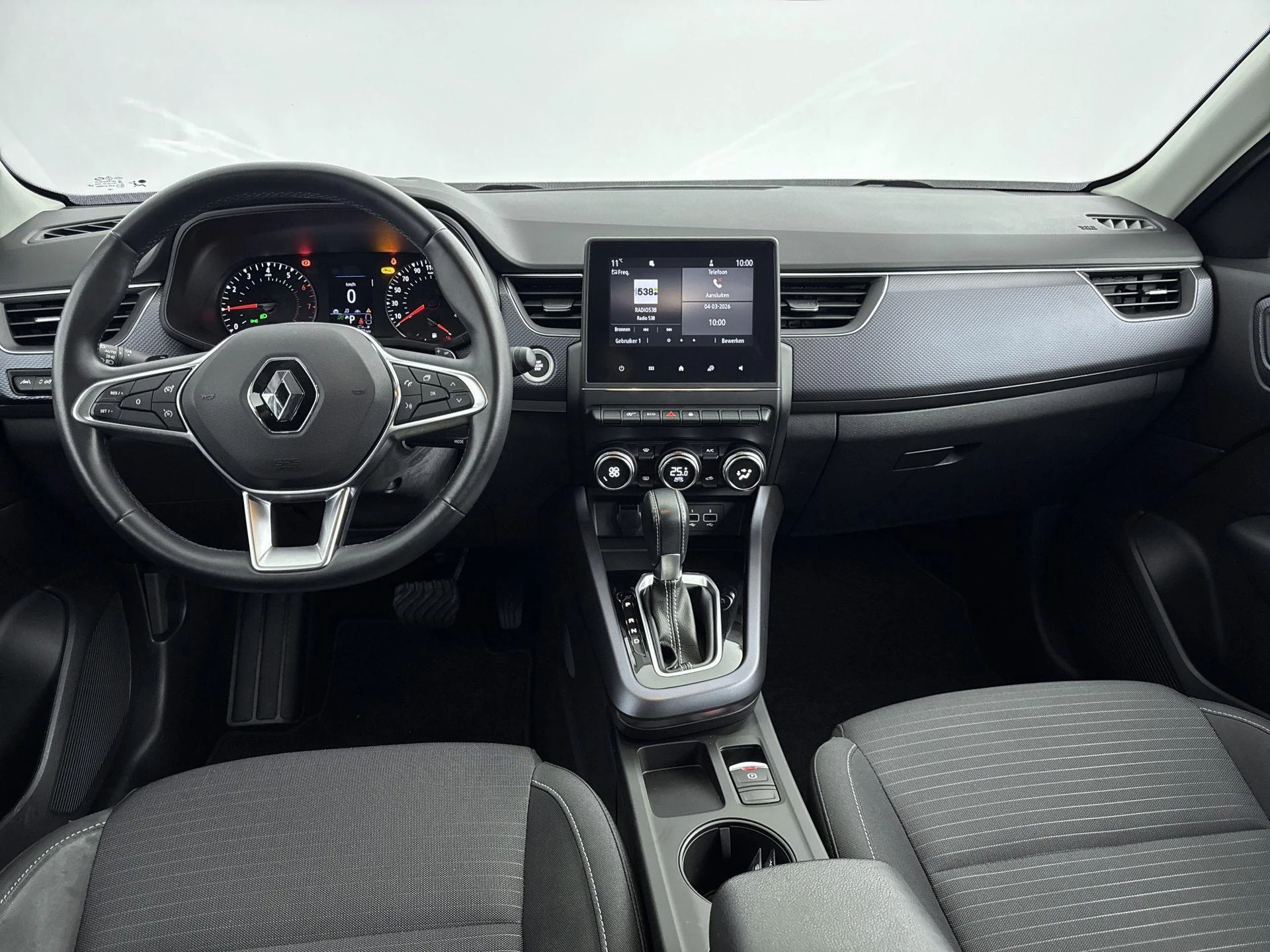 Renault-Arkana-image-15