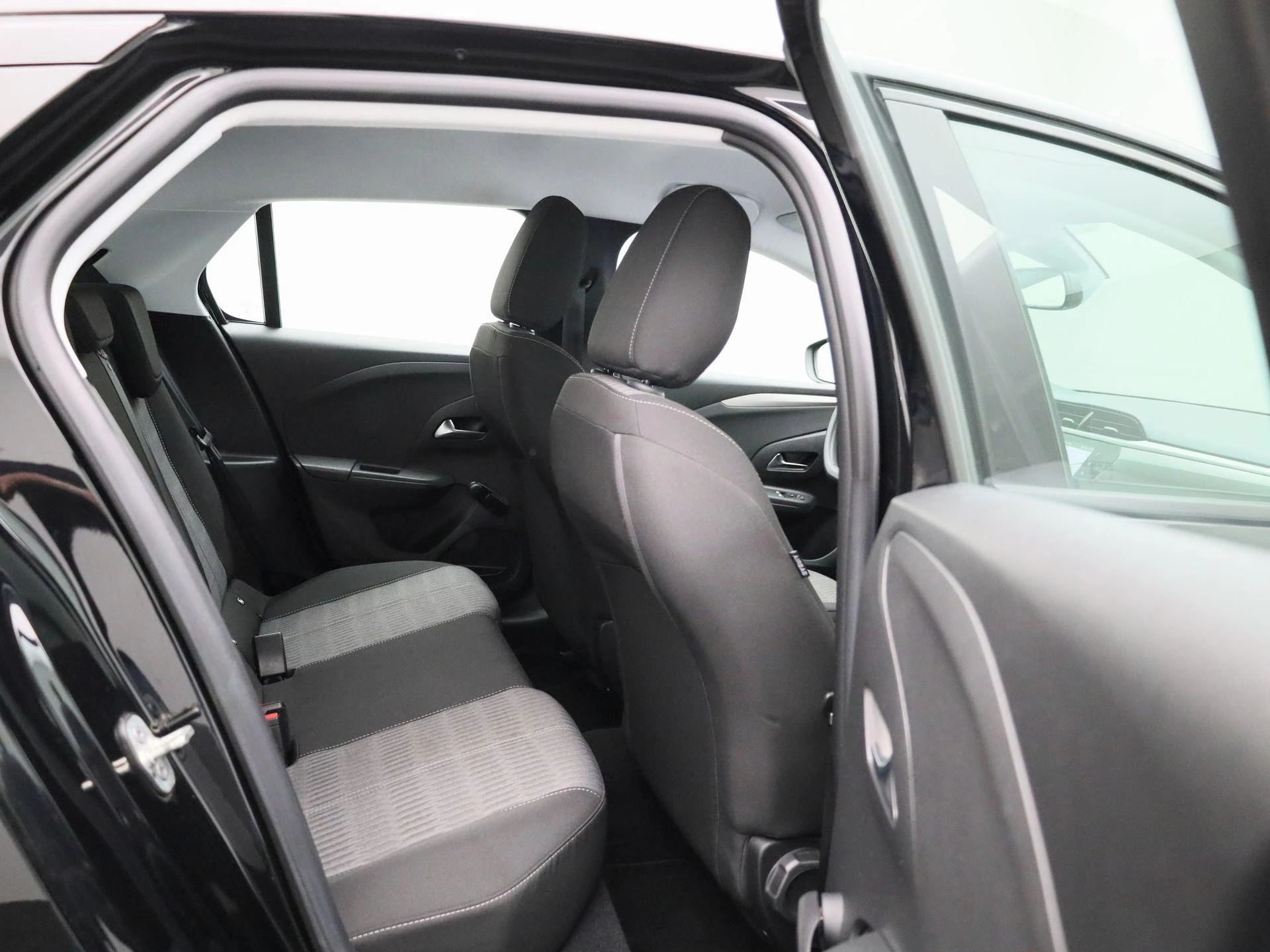 Opel-Corsa-image-27