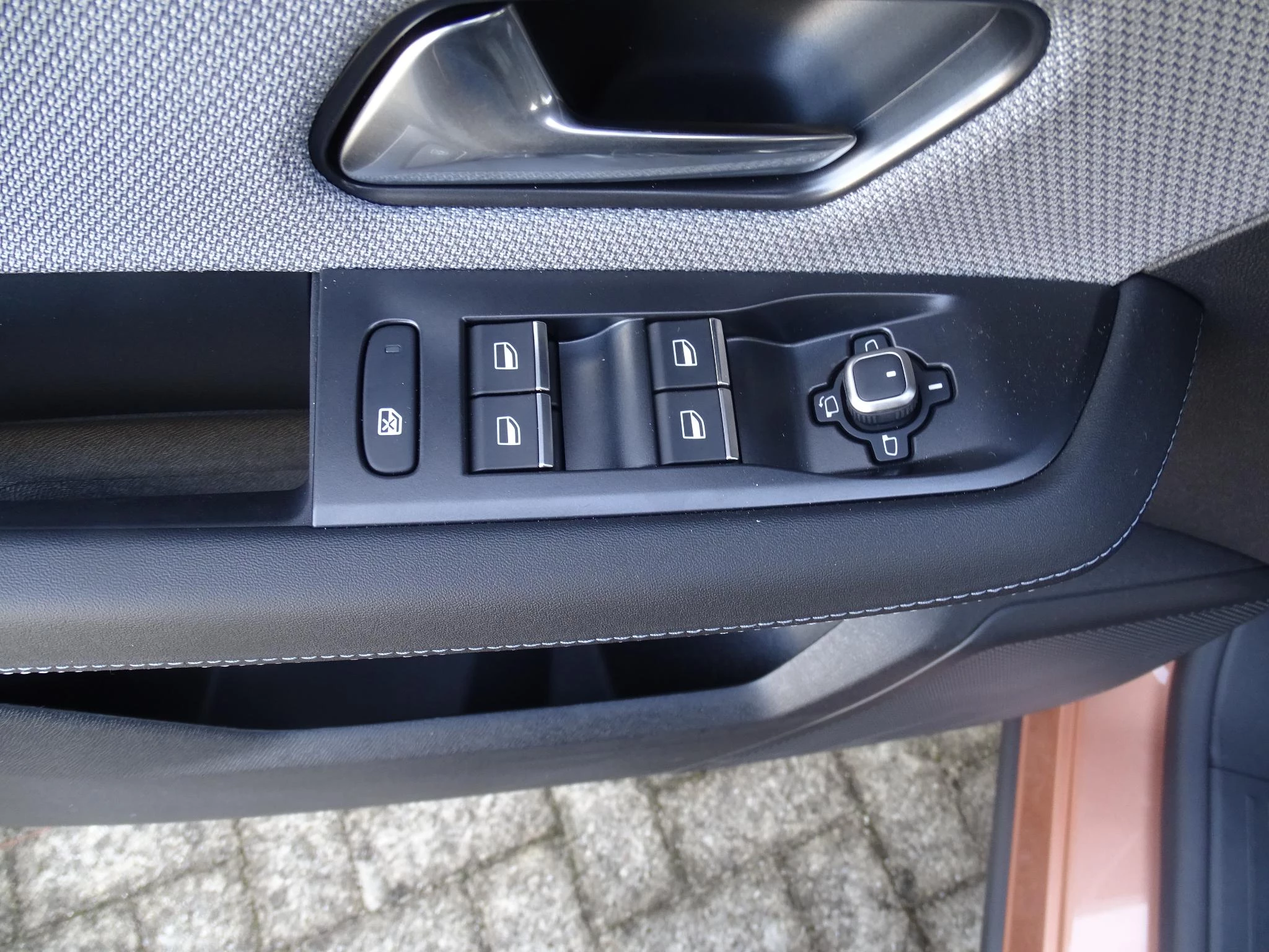 Opel-Grandland-image-22