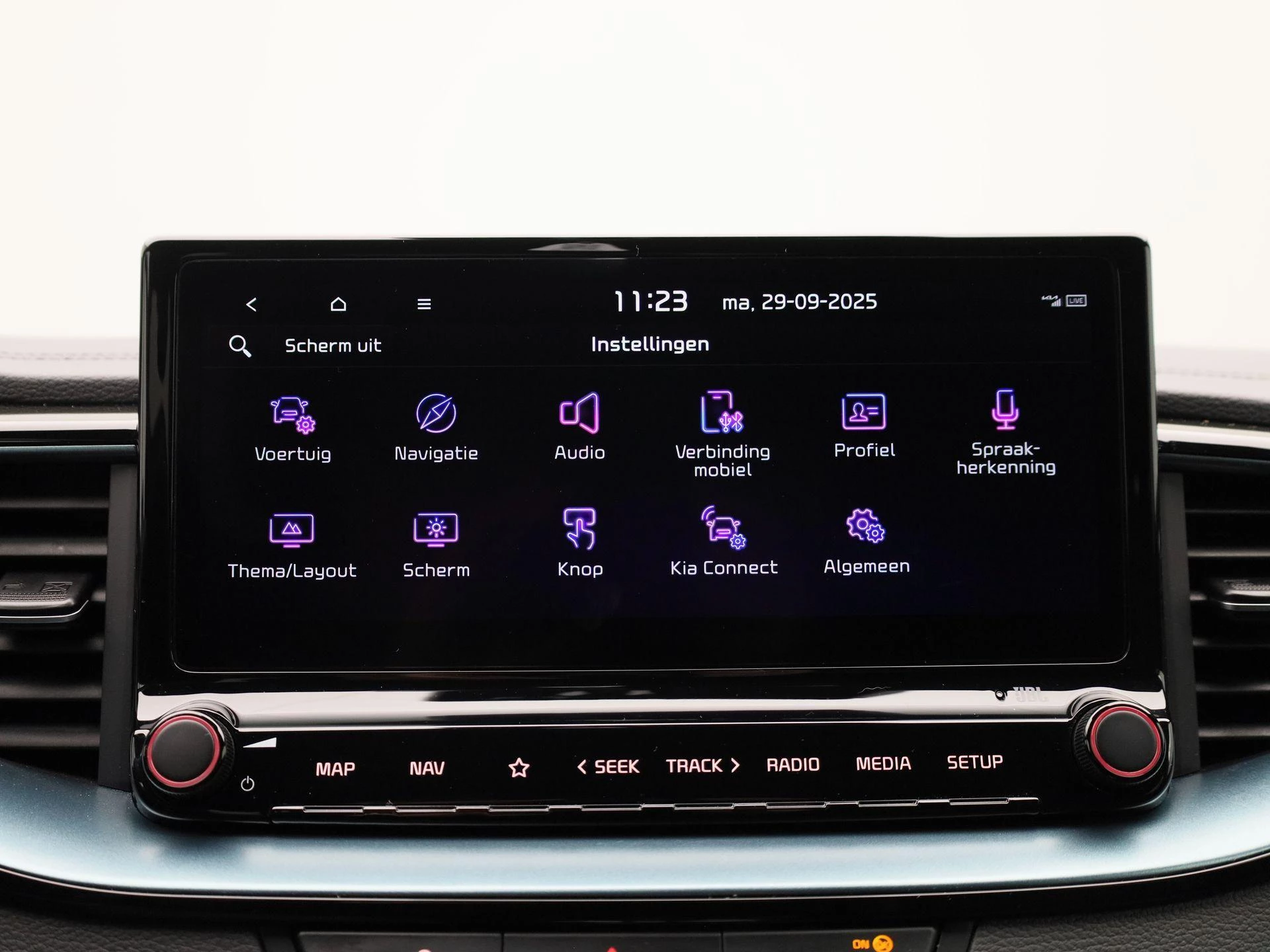 Kia-Ceed Sportswagon-image-24