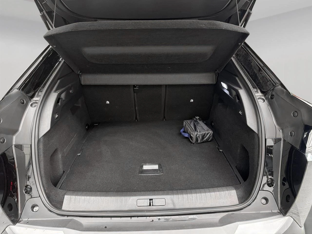 Peugeot 3008 1.2 HYBRID 145 e-DSC6 Allure