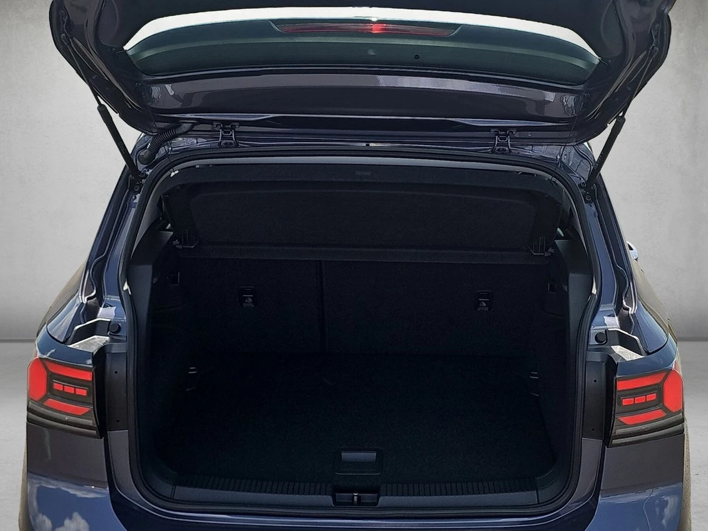 Volkswagen T-Cross 1.0l TSI Life *Rear View