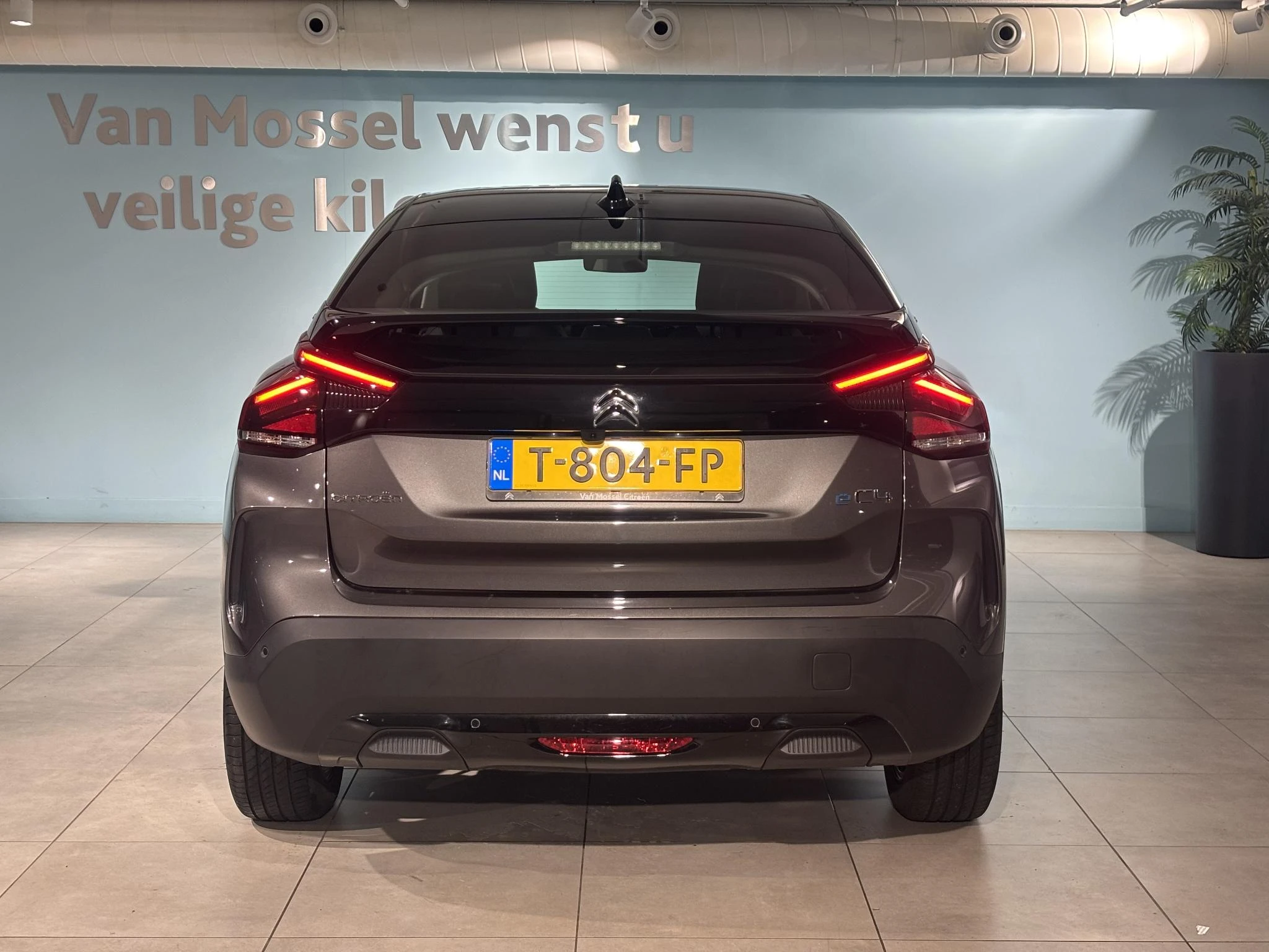 Citroën-ë-C4-image-4