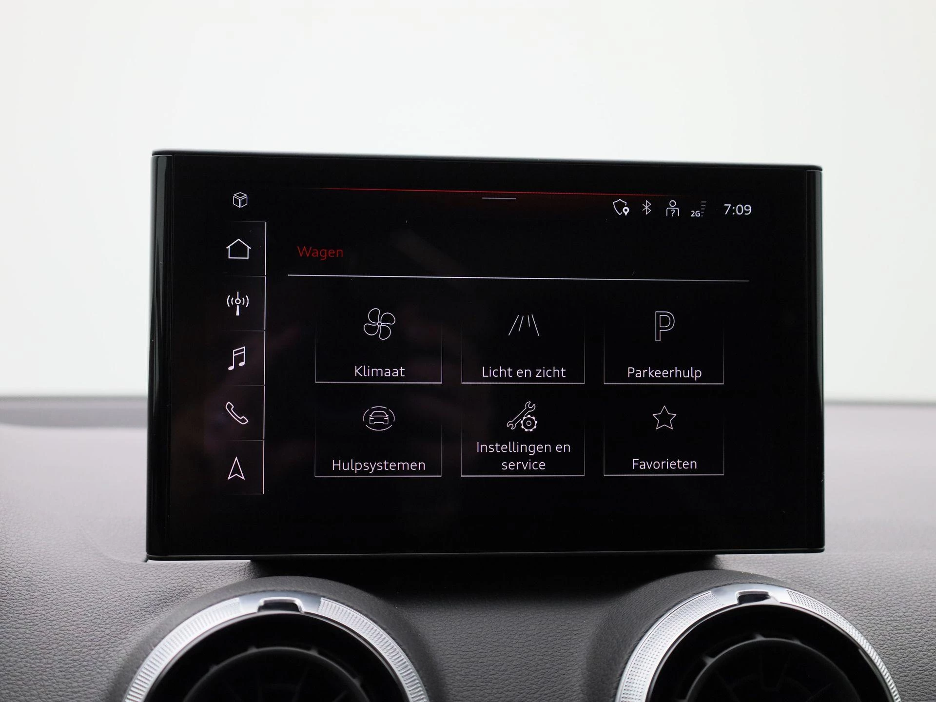 Audi-Q2-image-28