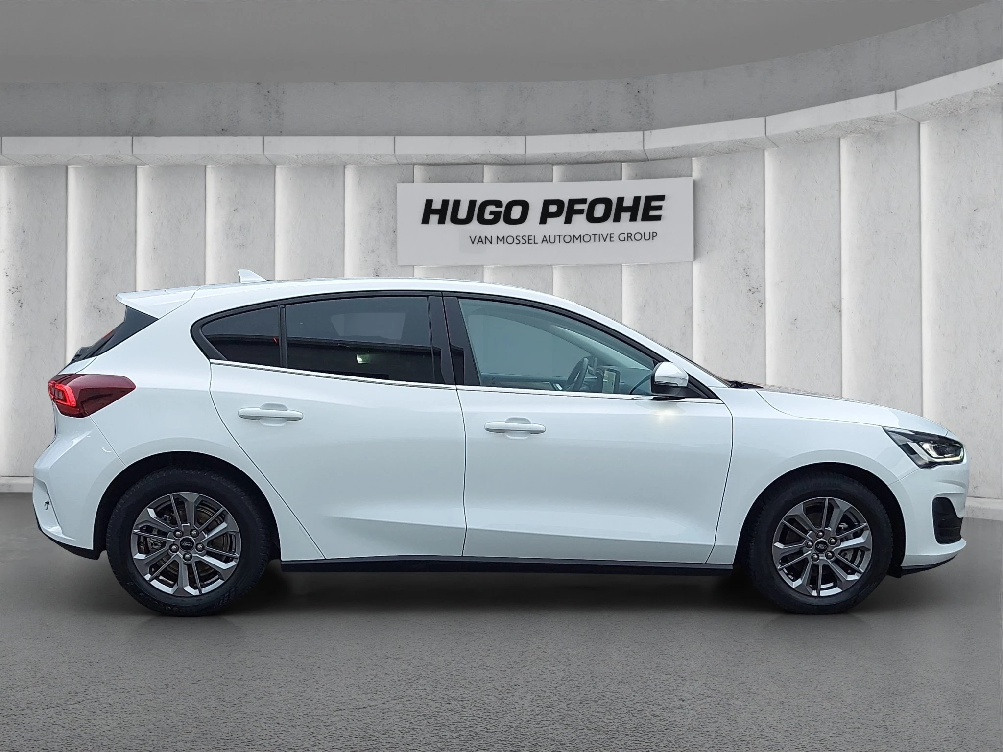 Ford Focus Titanium DESIGN Sondermodell 1.0 EcoBoost Hybrid 92kW Schräghecklimousine. 5-türig