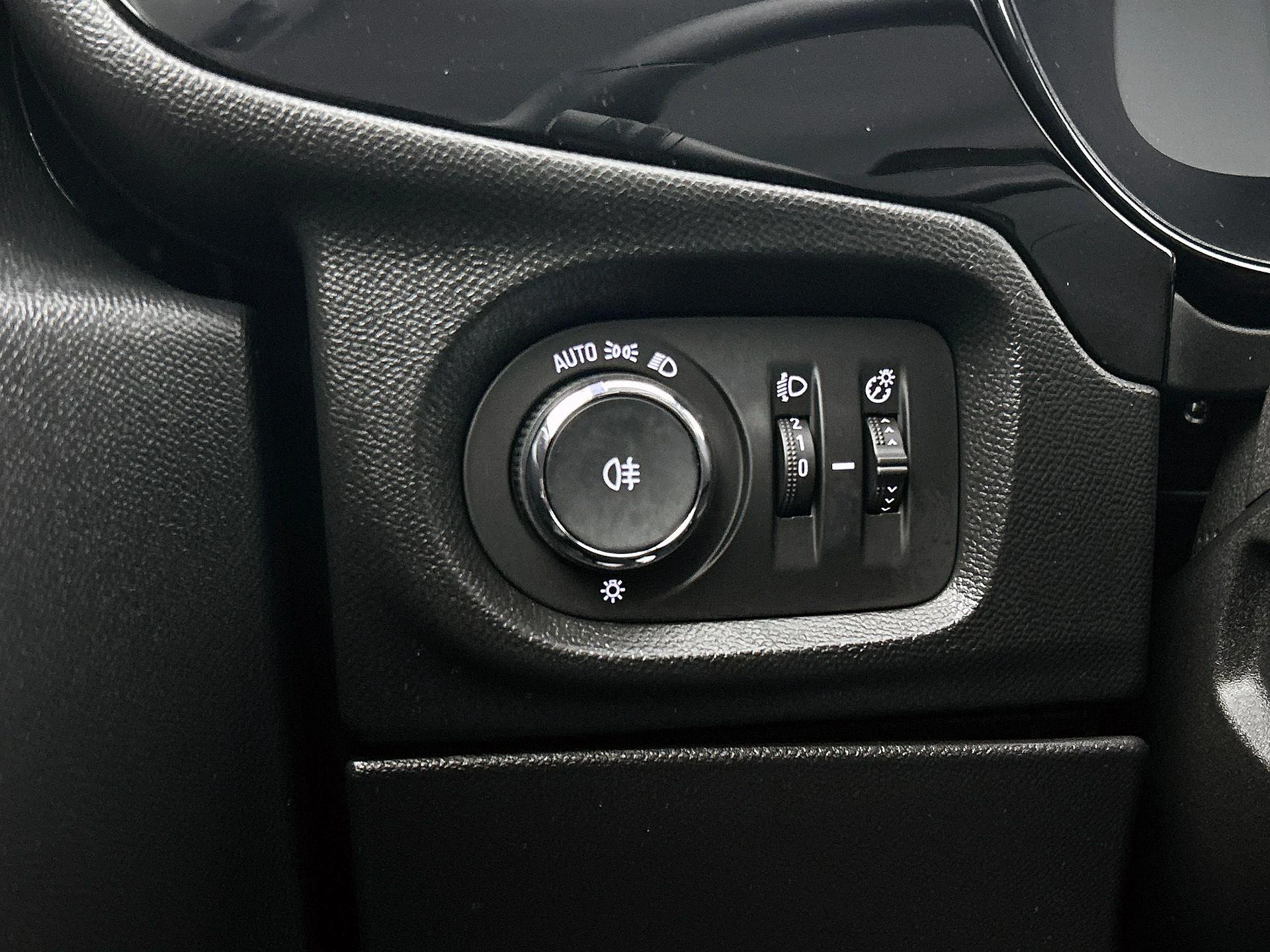 Opel-Corsa-e-image-17