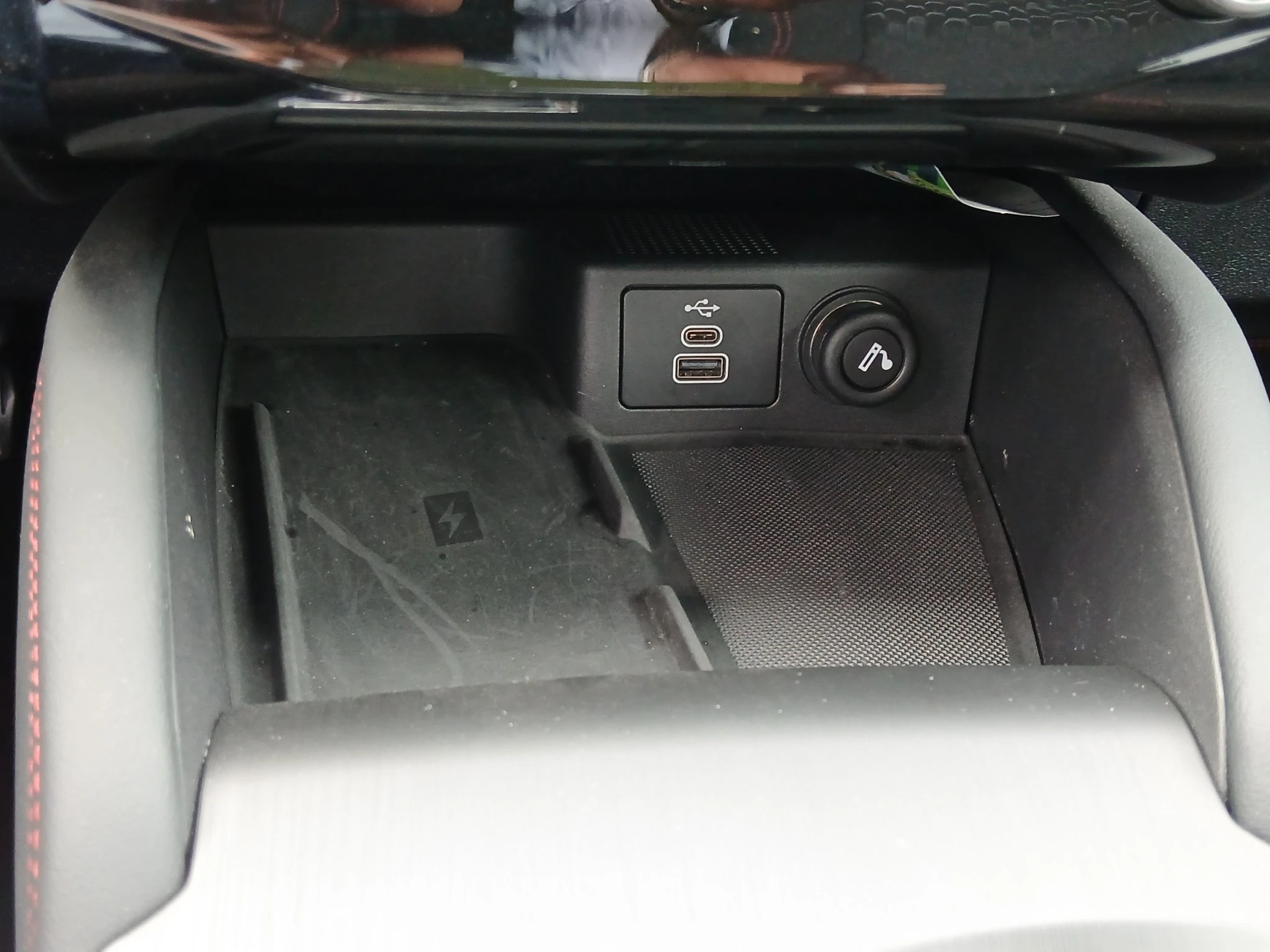 Ford-Kuga-image-26