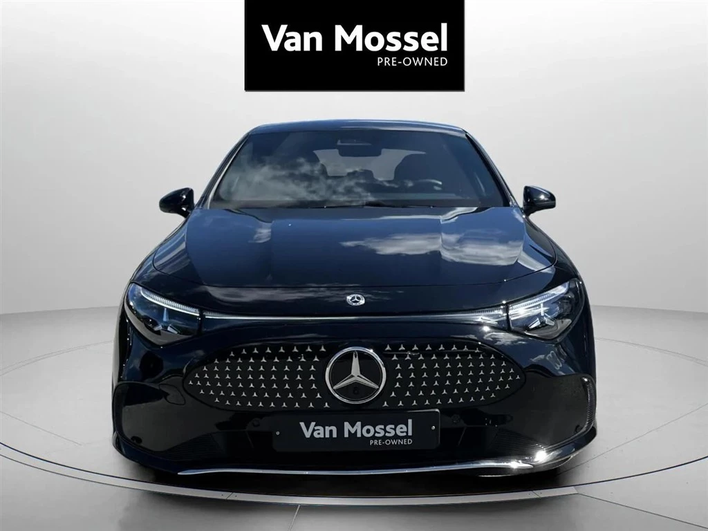 Mercedes-Benz-CLA-image-1