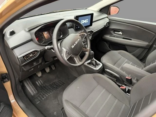 Dacia-Sandero Stepway-image-7