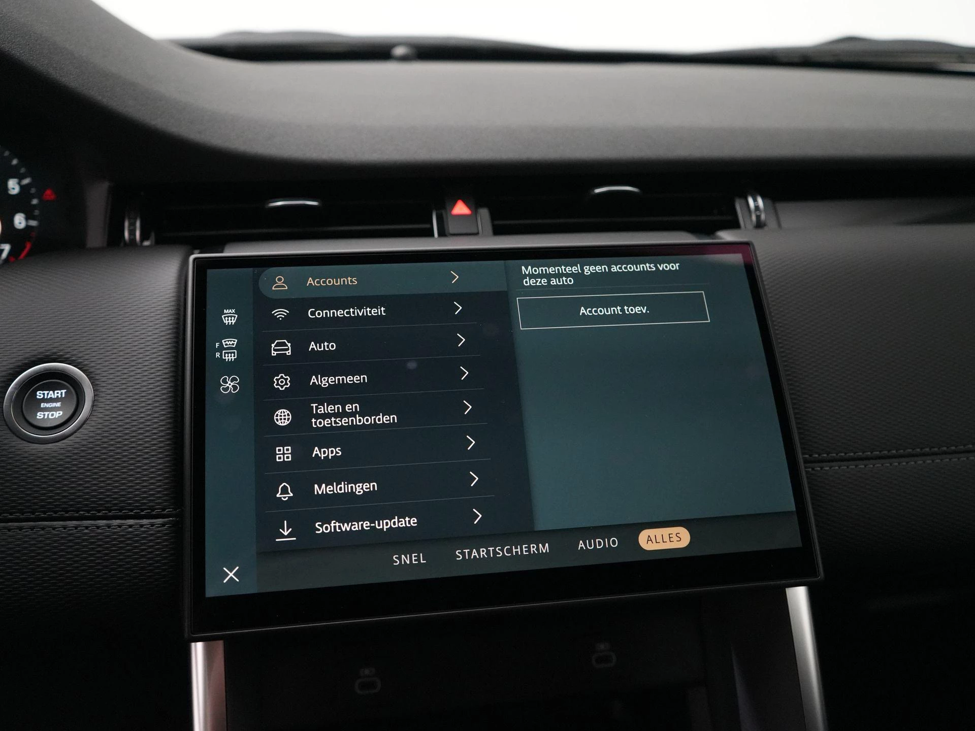 Land Rover-Discovery Sport-image-21
