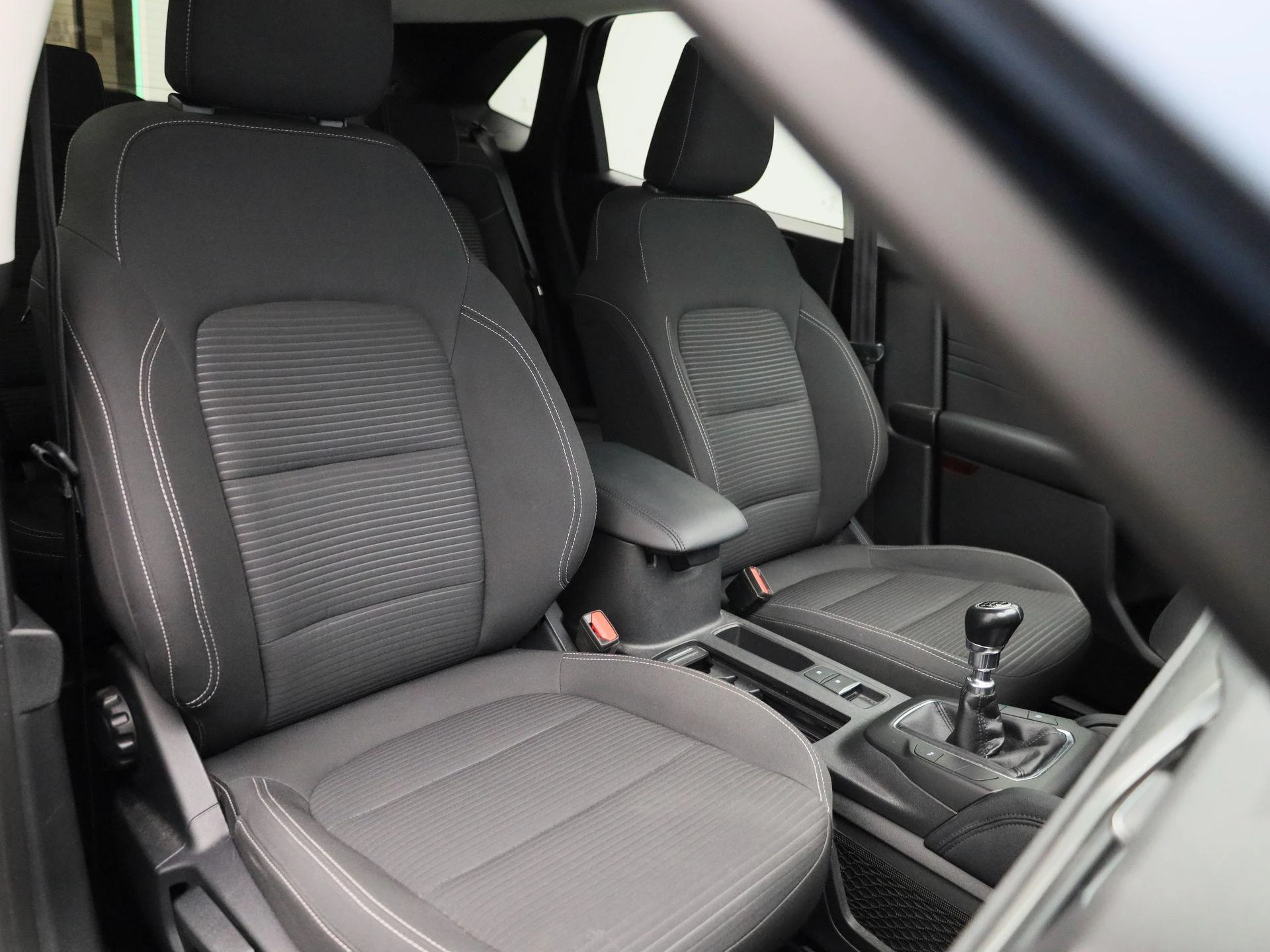 Ford-Kuga-image-33