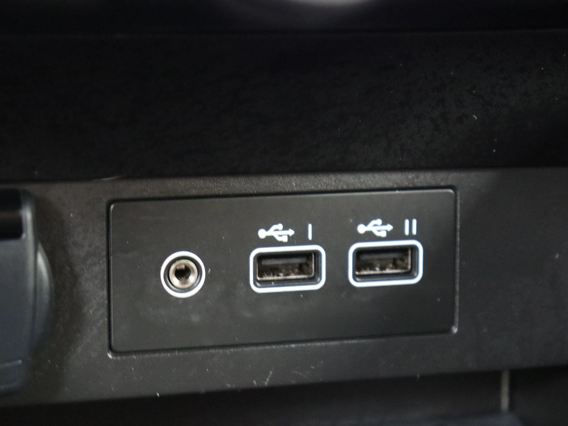 Renault-Clio-image-23