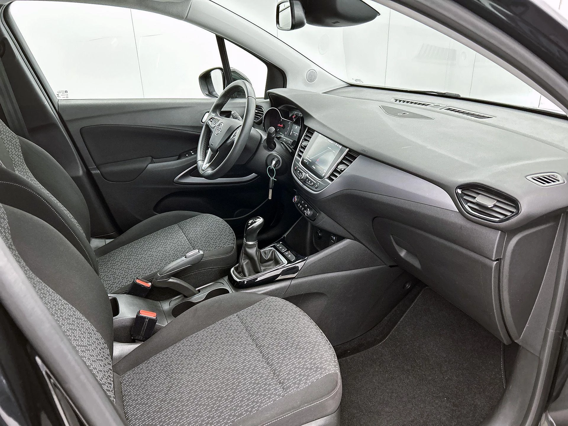 Opel-Crossland-image-18