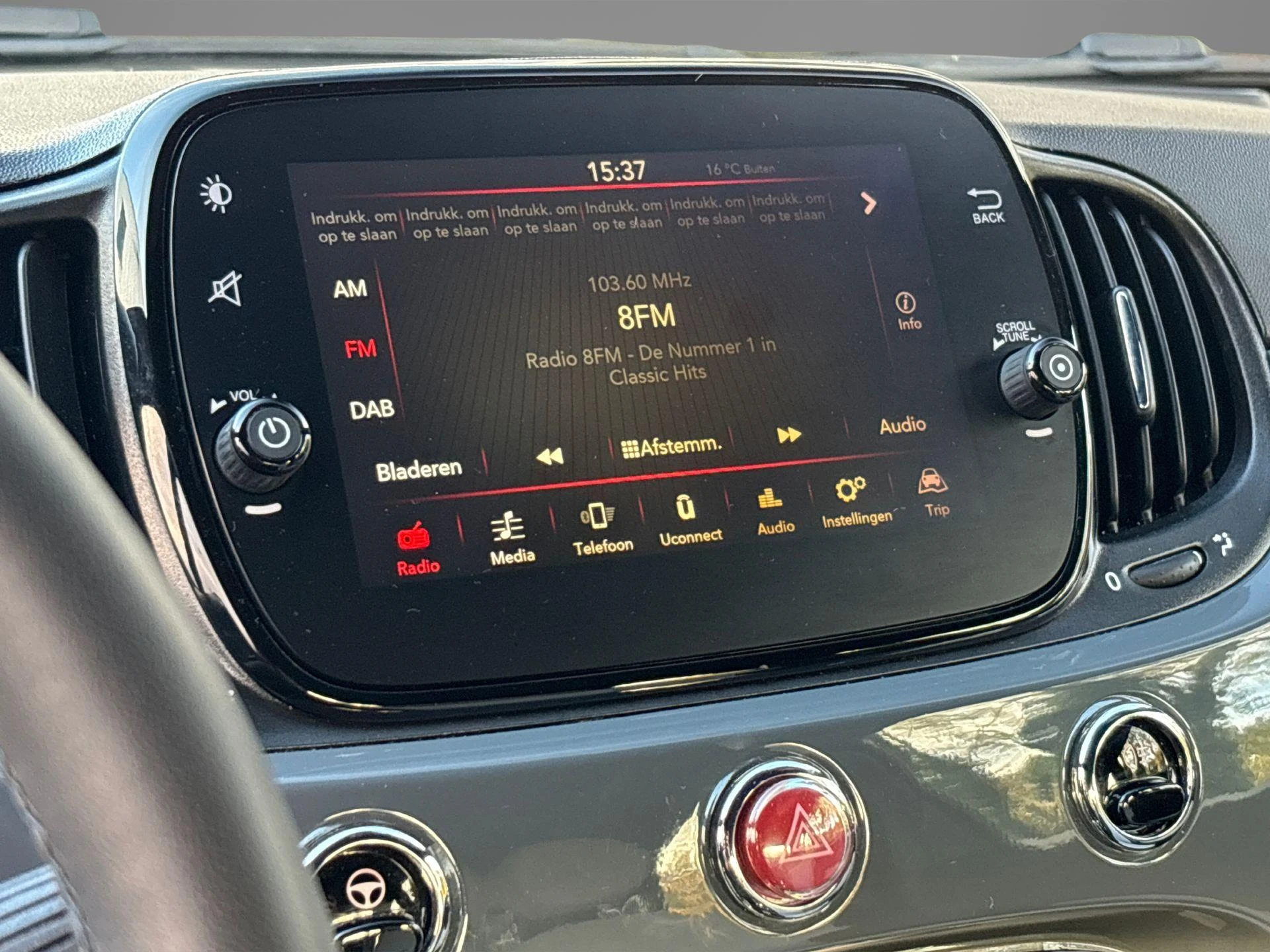 Fiat-500C-image-6