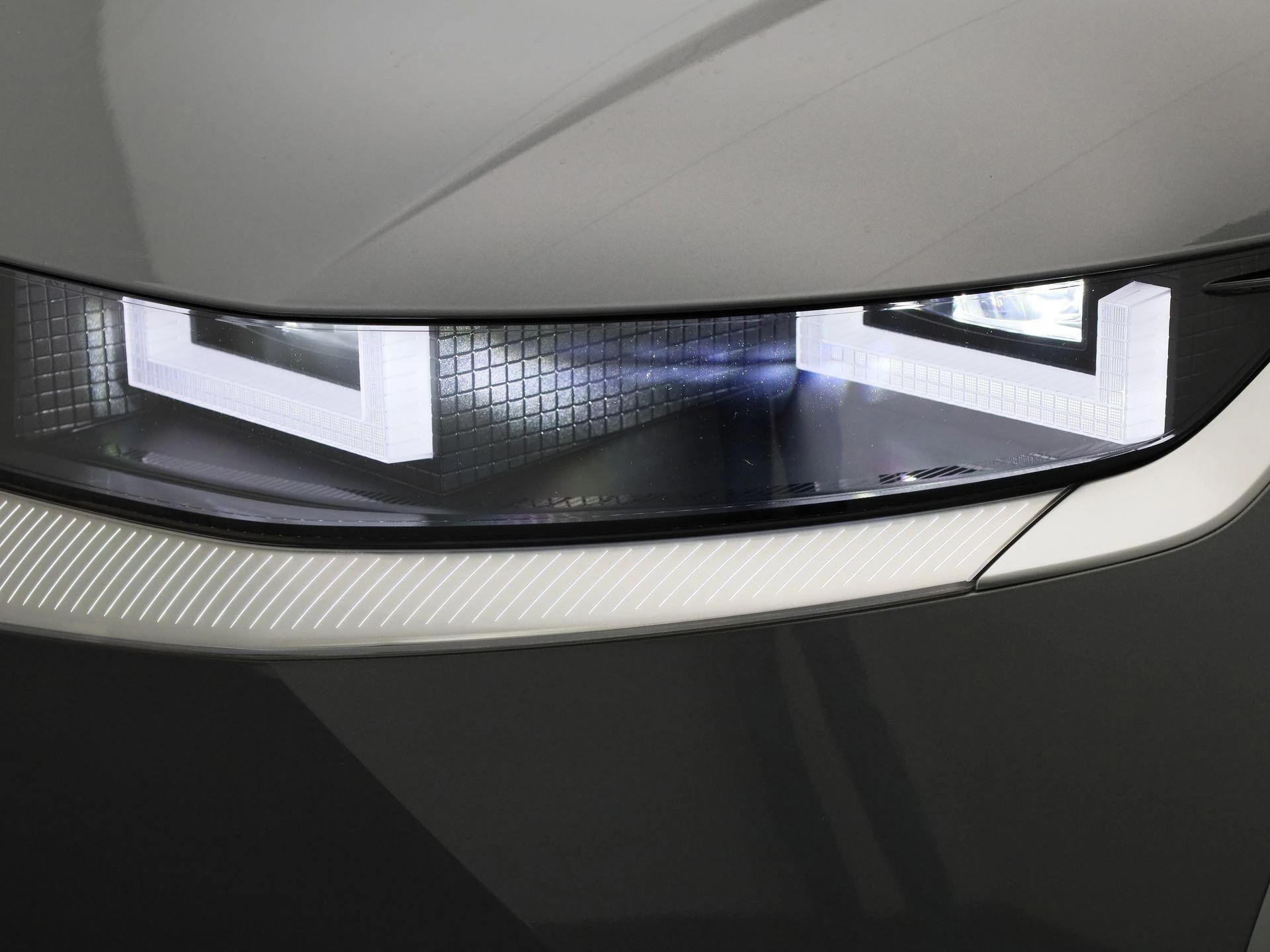 Hyundai-IONIQ 5-image-14