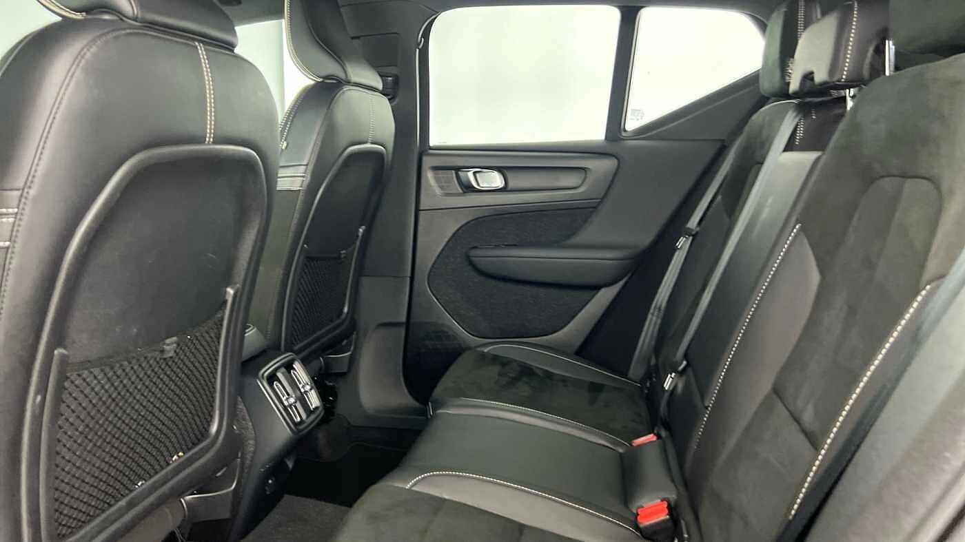 Volvo-XC40-image-5