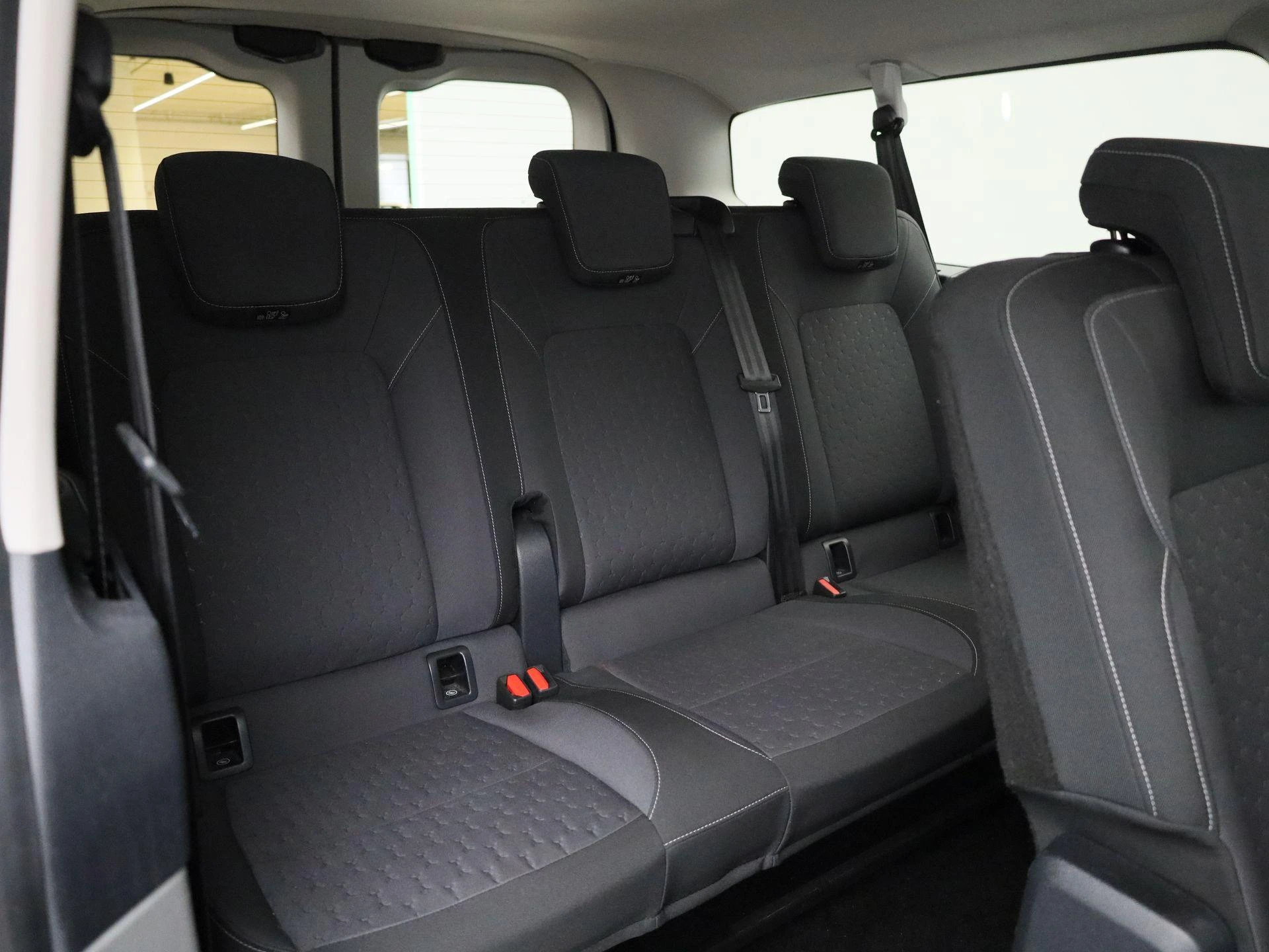 Ford-Transit Custom-image-11