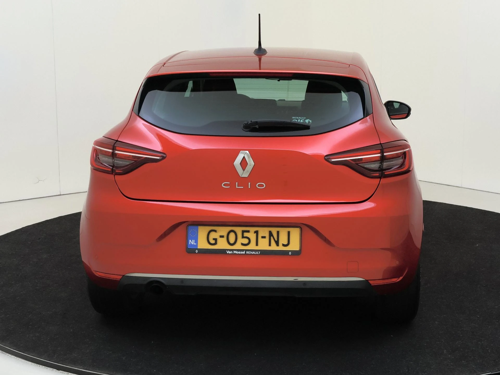 Renault-Clio-image-6