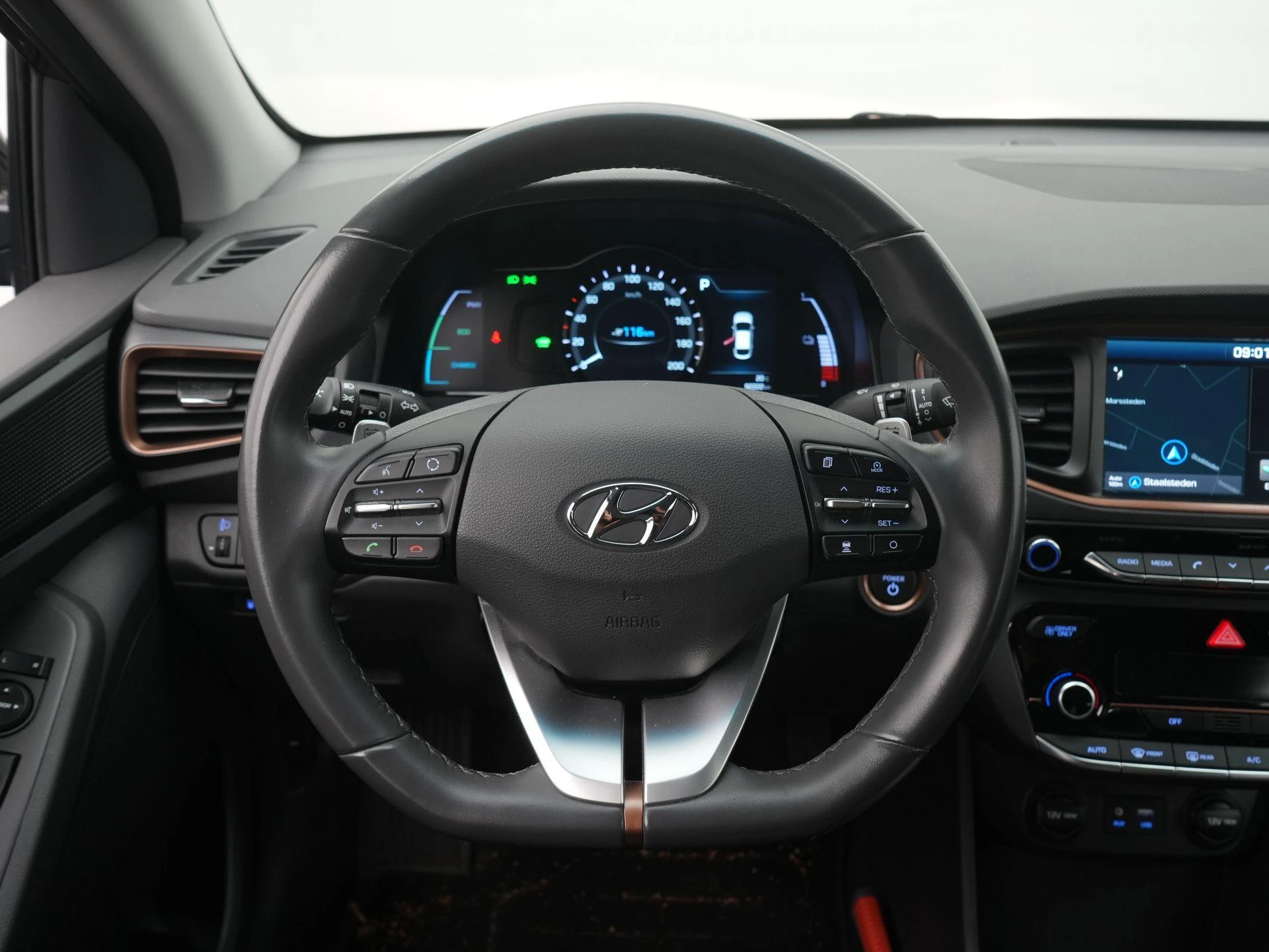 Hyundai-IONIQ-image-7
