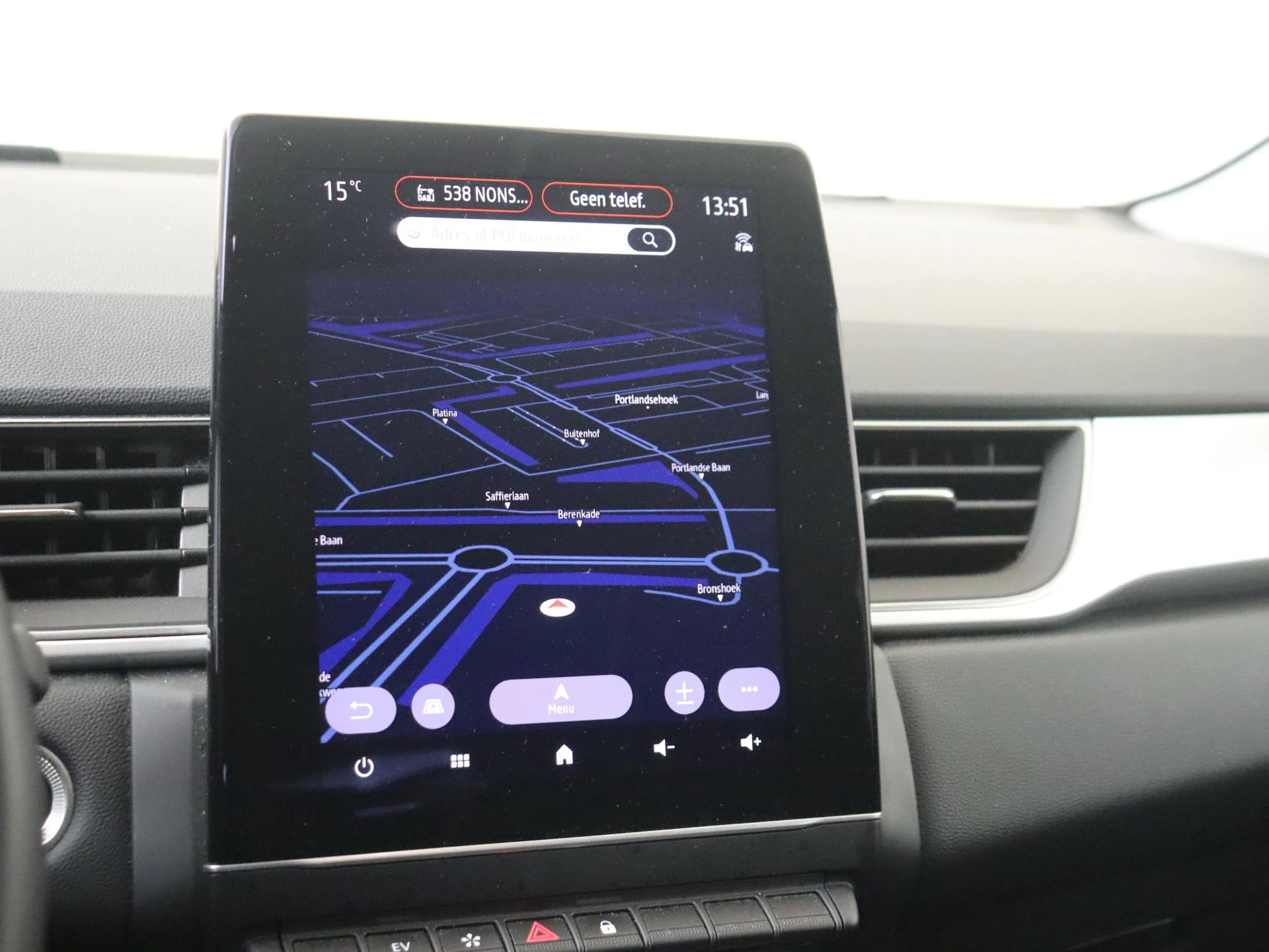 Renault-Captur-image-16