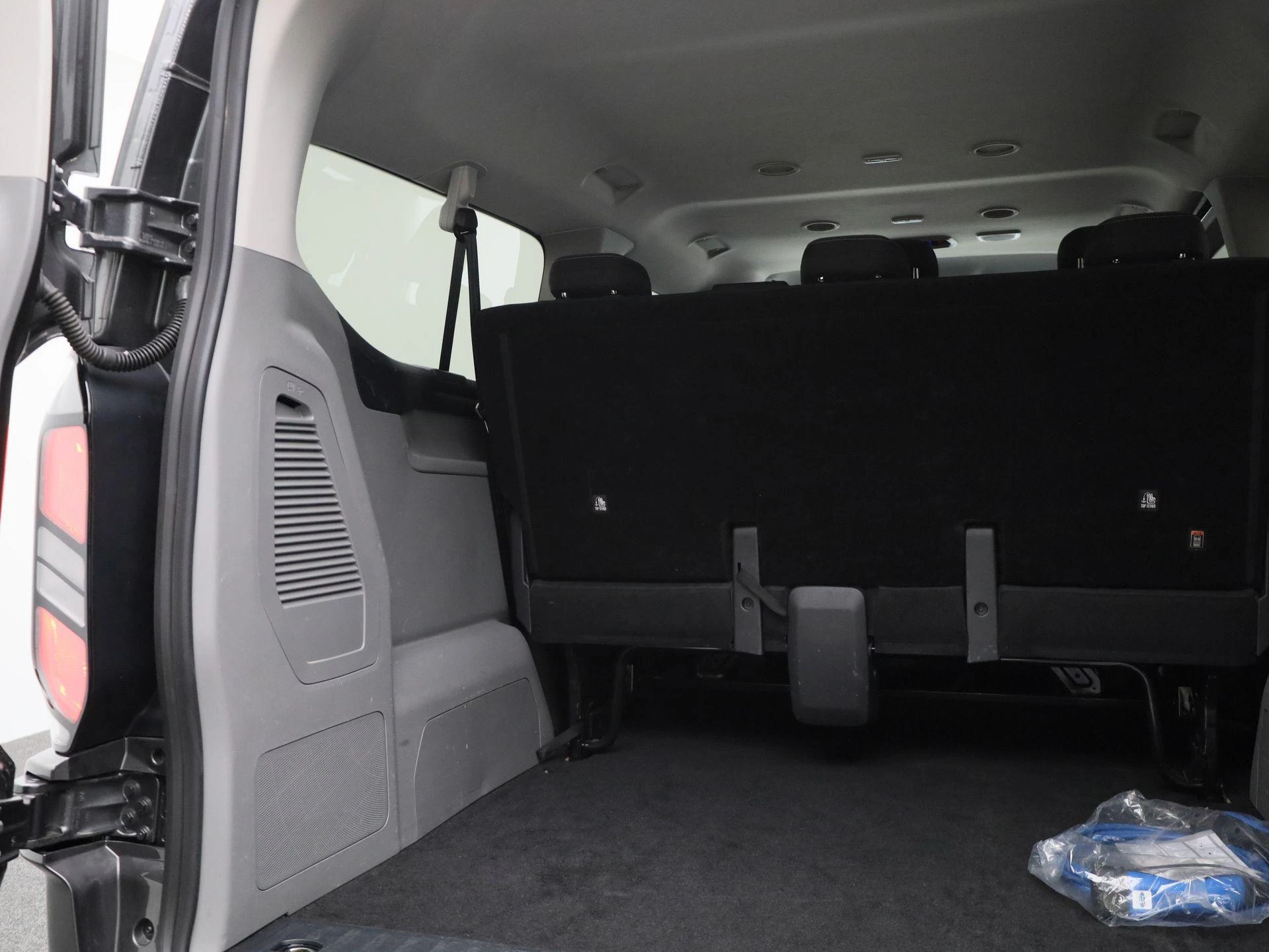 Ford-Transit Custom-image-14