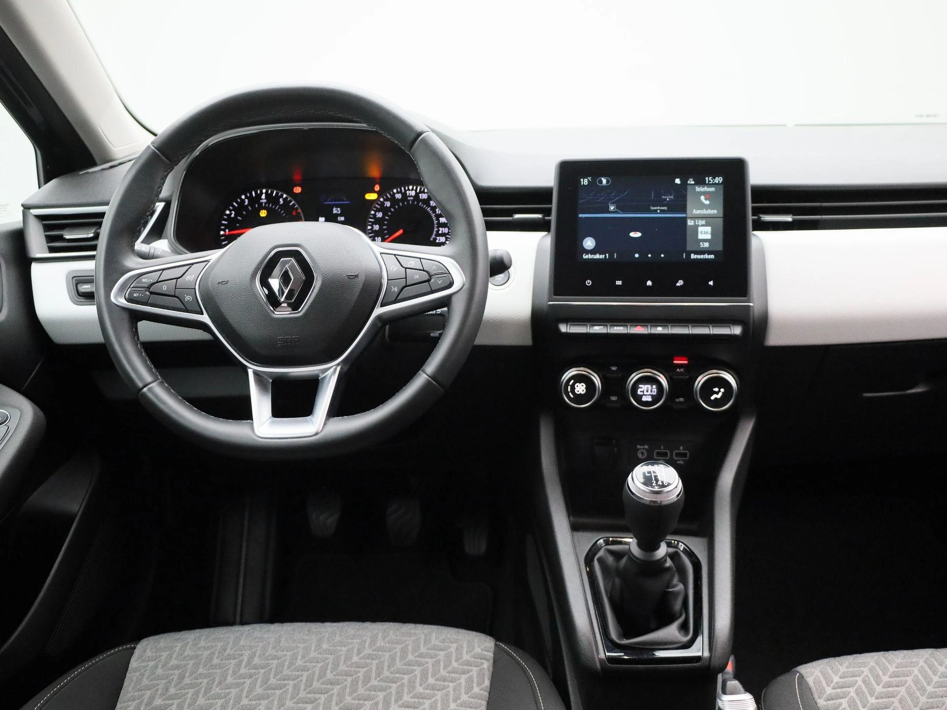 Renault-Clio-image-6