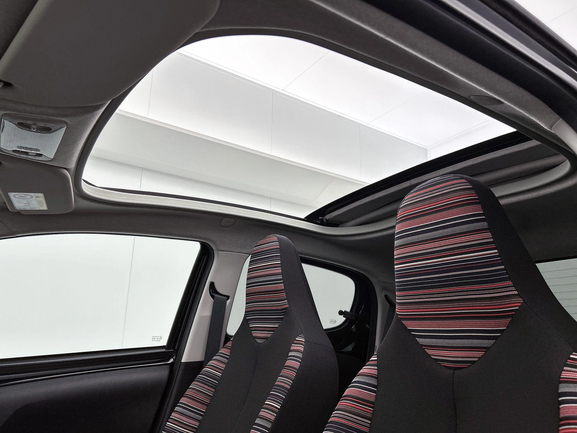 Citroën C1 1.0 VTi Airscape Shine
