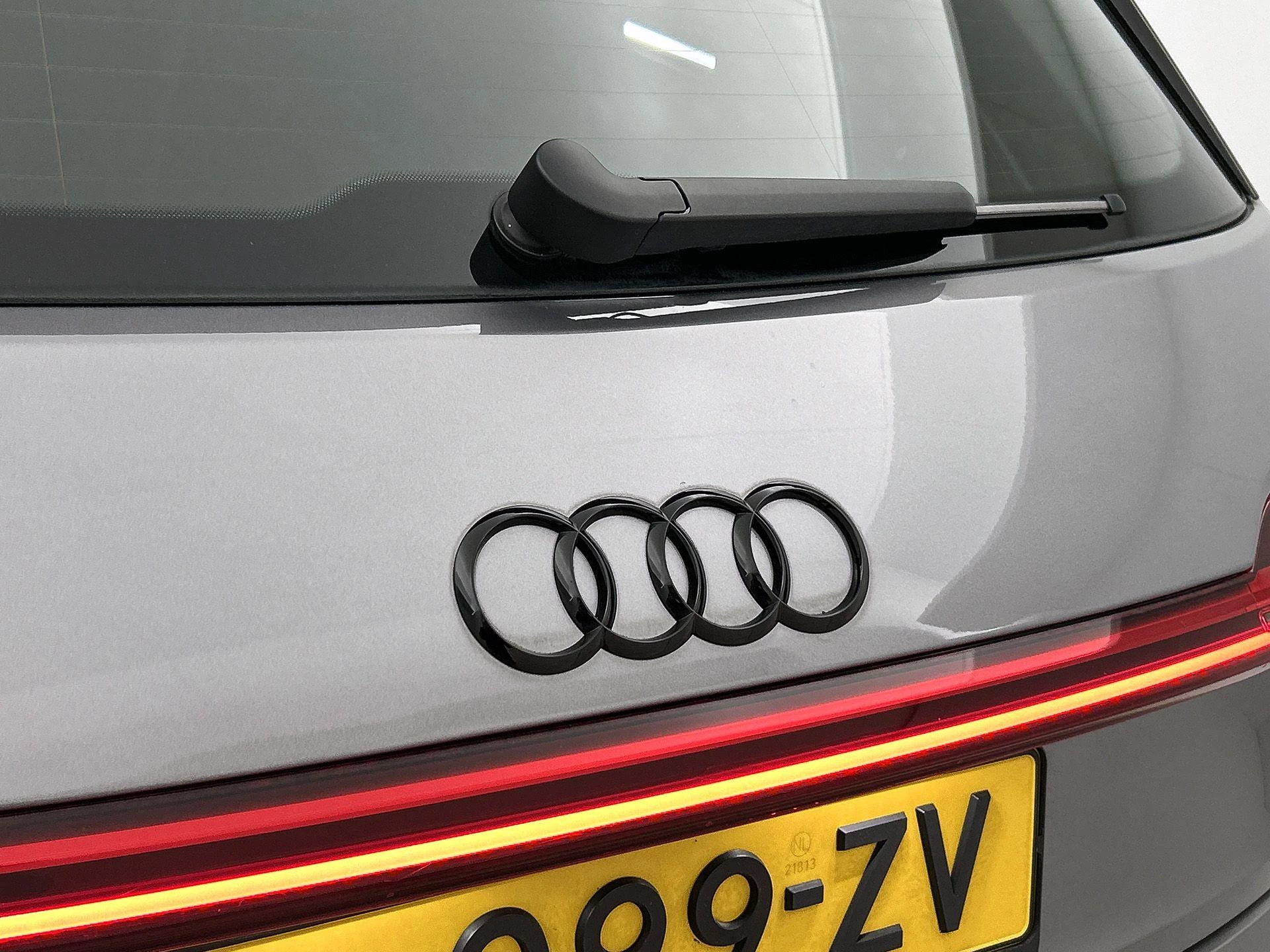 Audi-e-tron-image-7