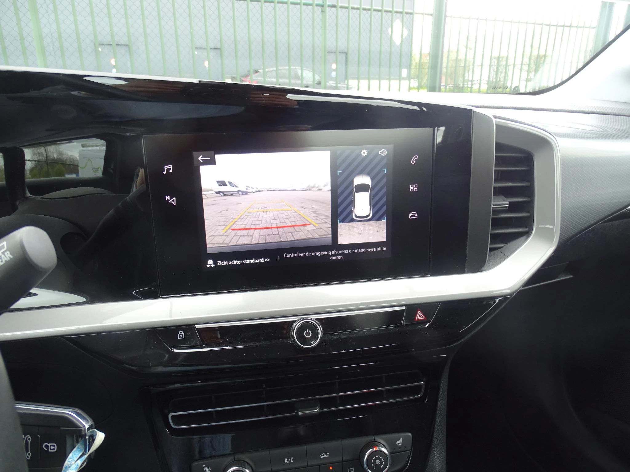 Opel Mokka 1.2T Edition+gps+camera+park pilot achteraan