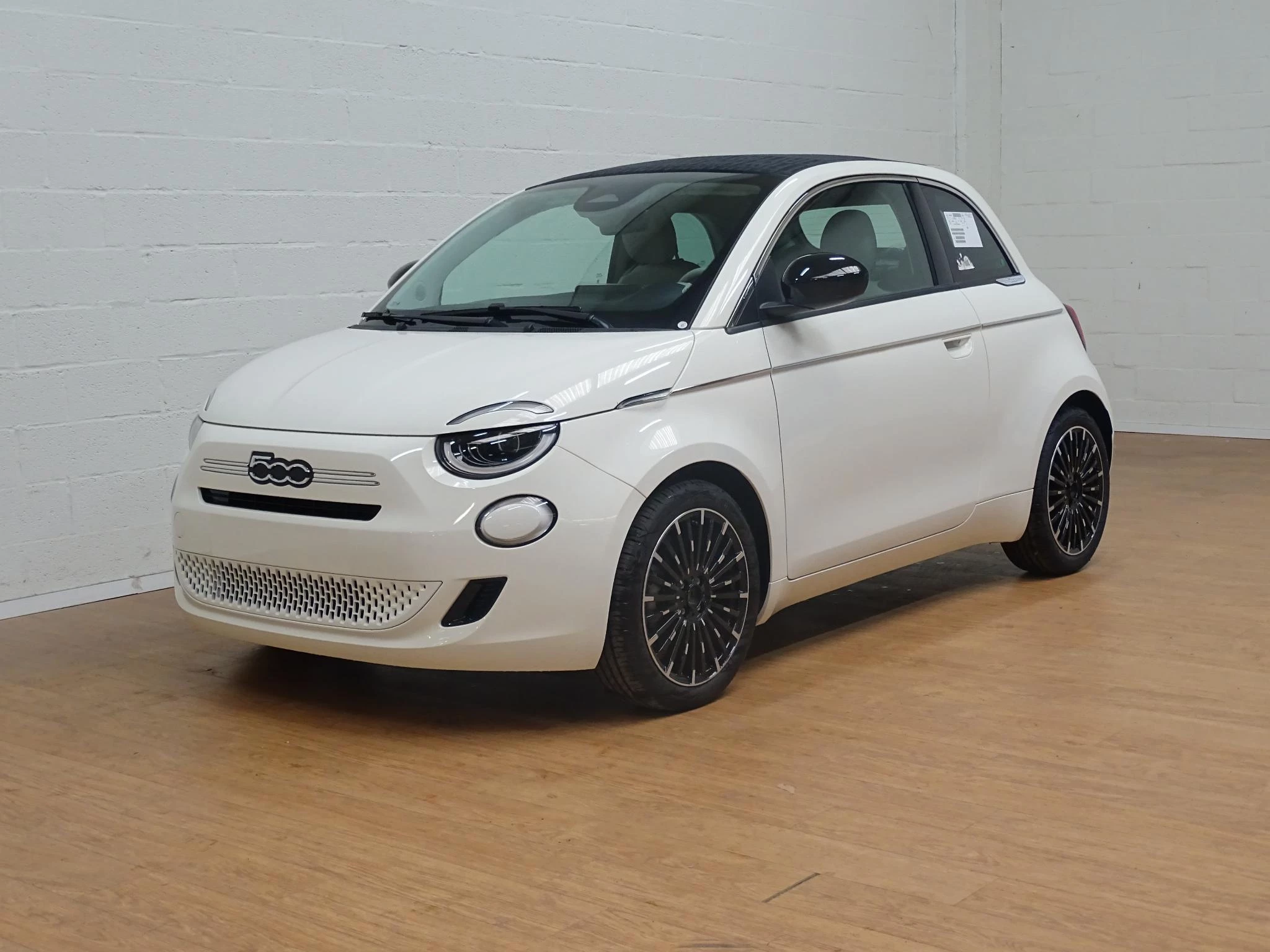 Fiat 500C 1.0 Hybrid LA PRIMA cabrio