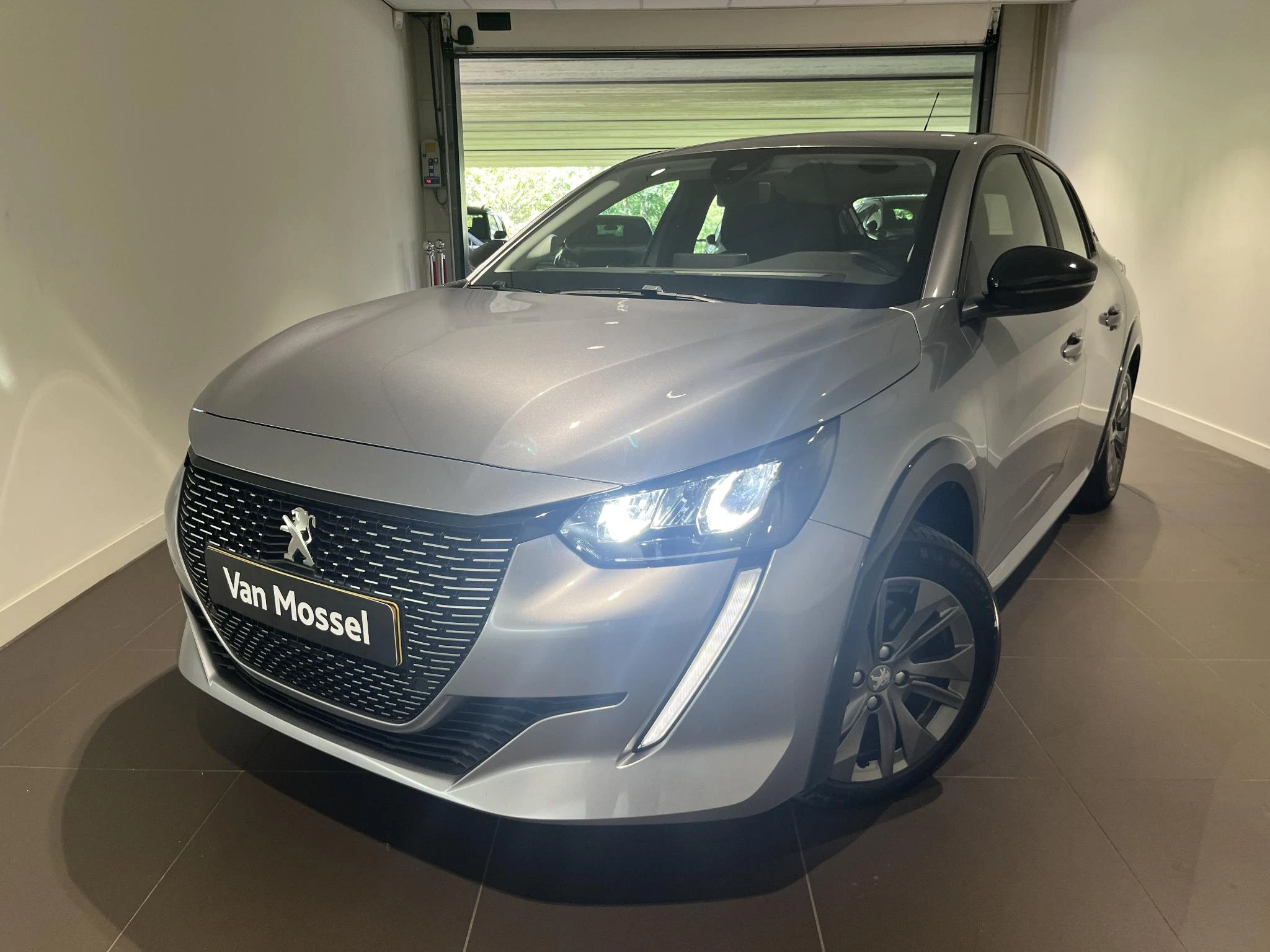 Peugeot e-208 EV Active Pack 50 kWh