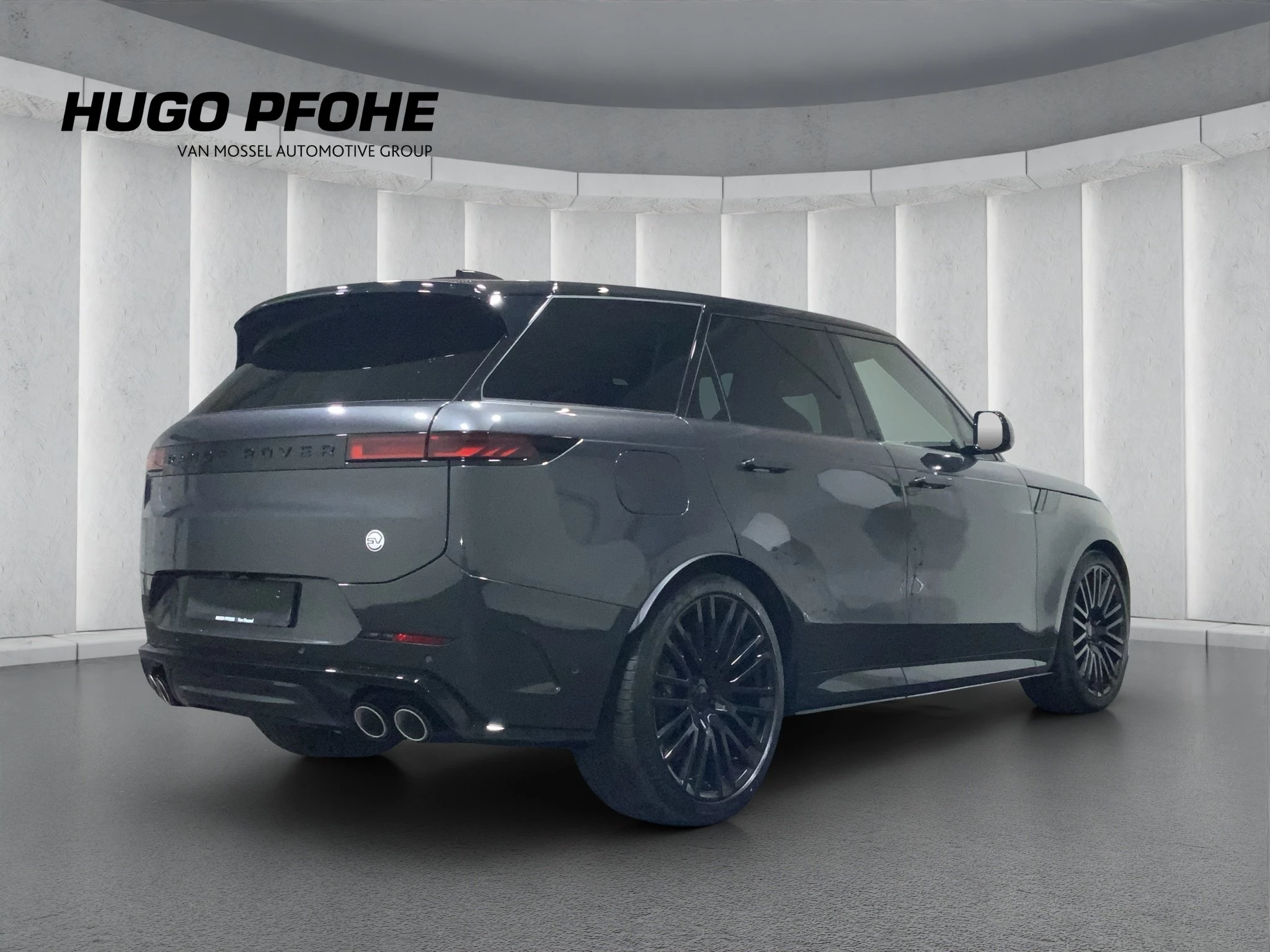 Land Rover Range Rover Sport SV V8 23 | AHK | Kühlfach | Pano