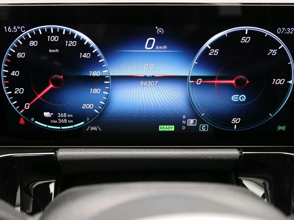 Mercedes-Benz EQA 250 Business Solution Luxury 67 kWh