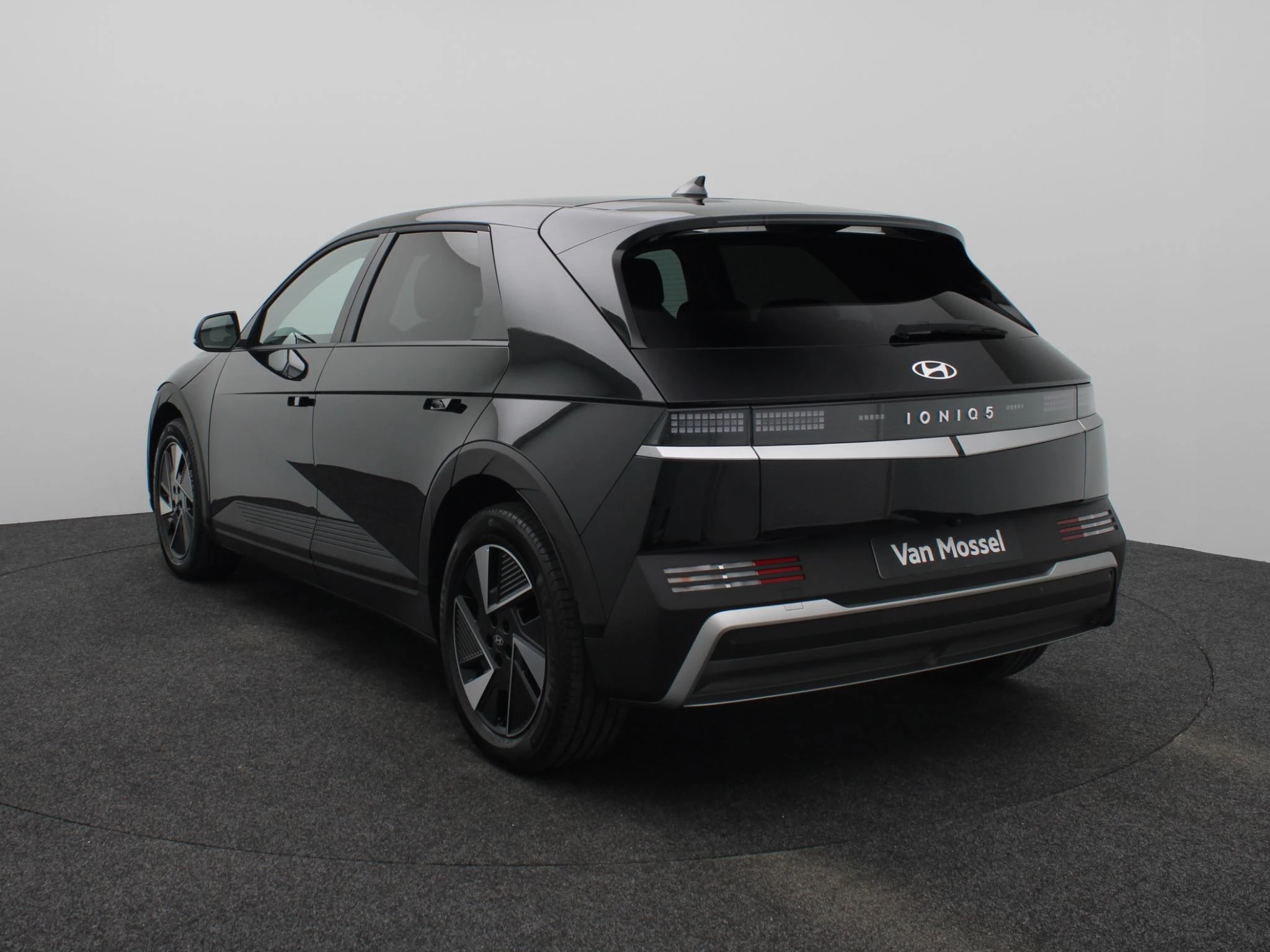 Hyundai IONIQ 5 Long Range Pure Edition 84 kWh |