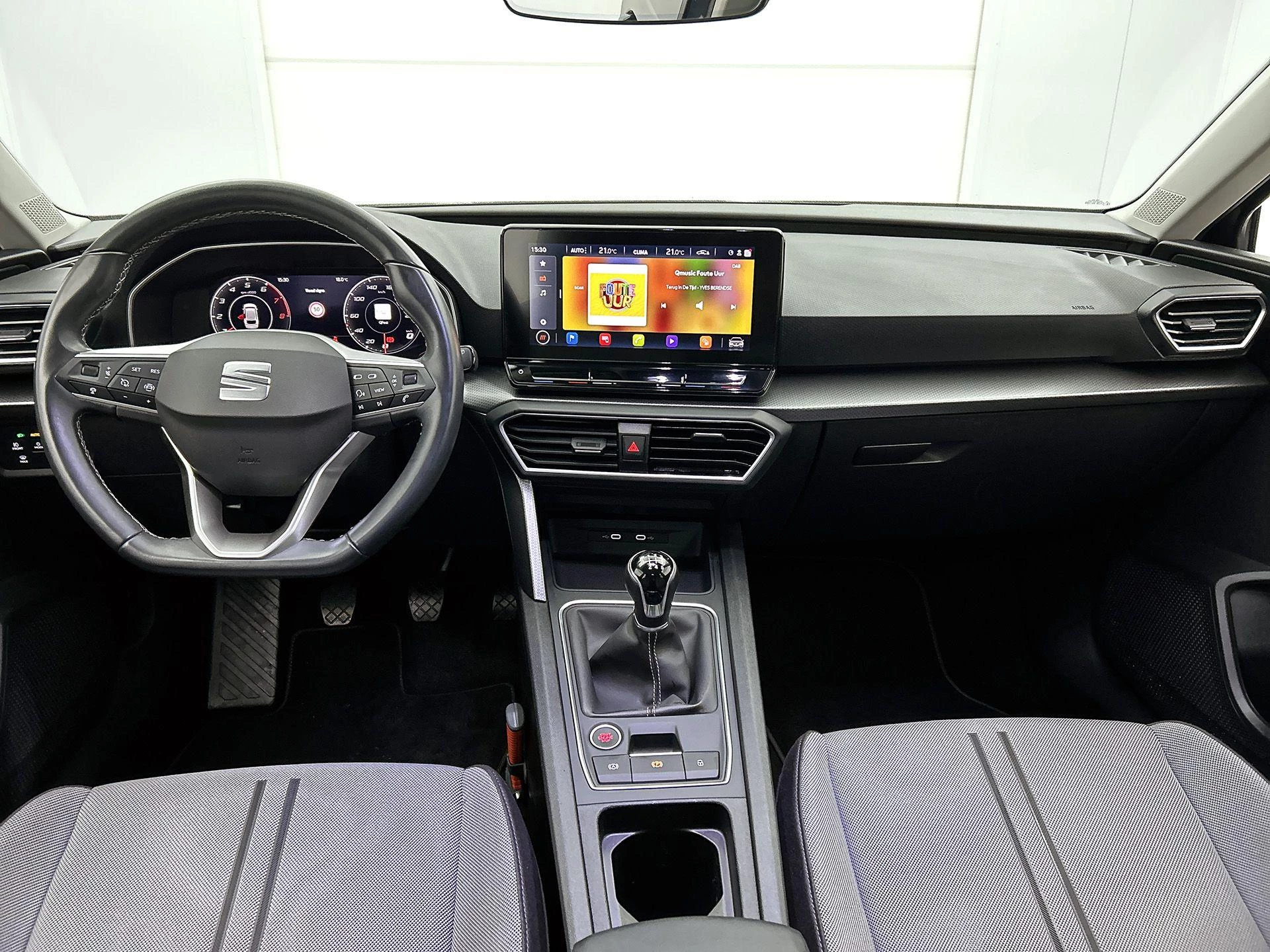 SEAT-Leon-image-21